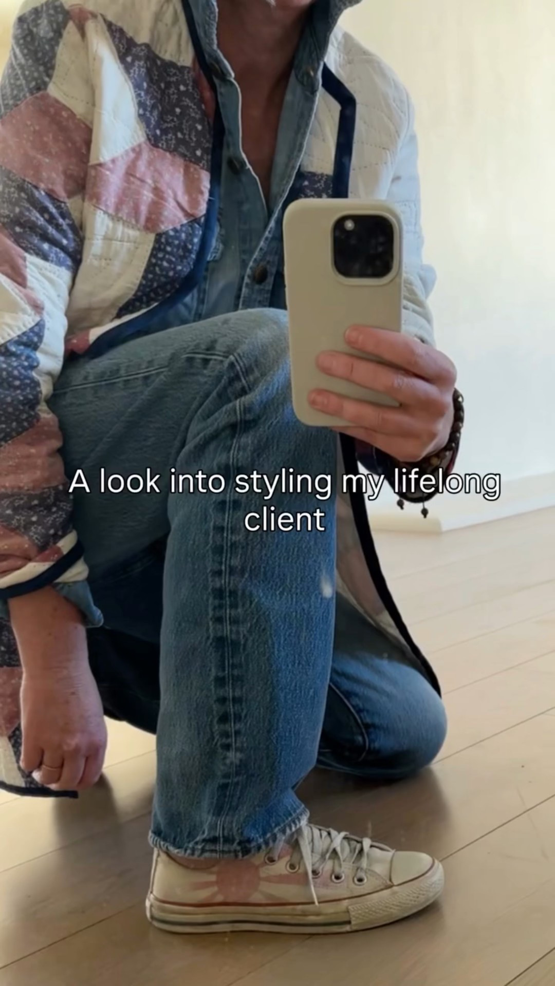 After getting briefly mid life lost Trace found her Core Vibe and it’s so her and sooooo cool - as a stylist it’s about uncovering and discovering a client’s true style and then letting them fly 🥰 I opened up sessions for Spring in link in bio and they are fun xoxo
Also quiz - one of these pics is me 🤭