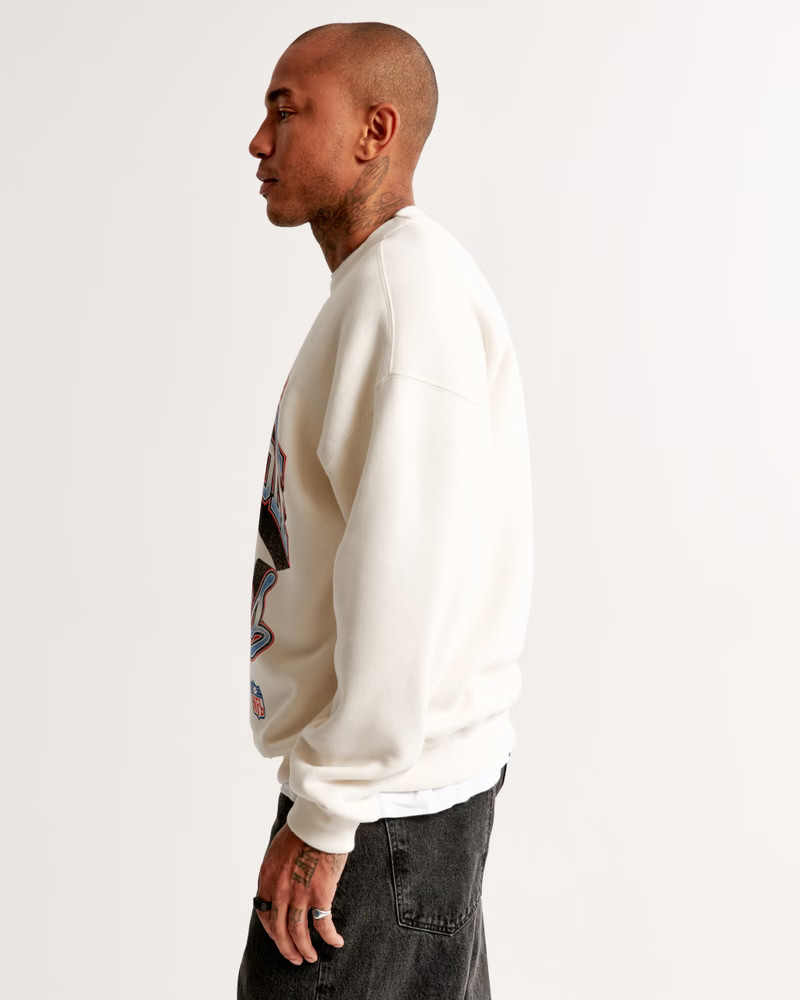 Tennessee Titans Graphic Crew Sweatshirt | Abercrombie & Fitch (US)
