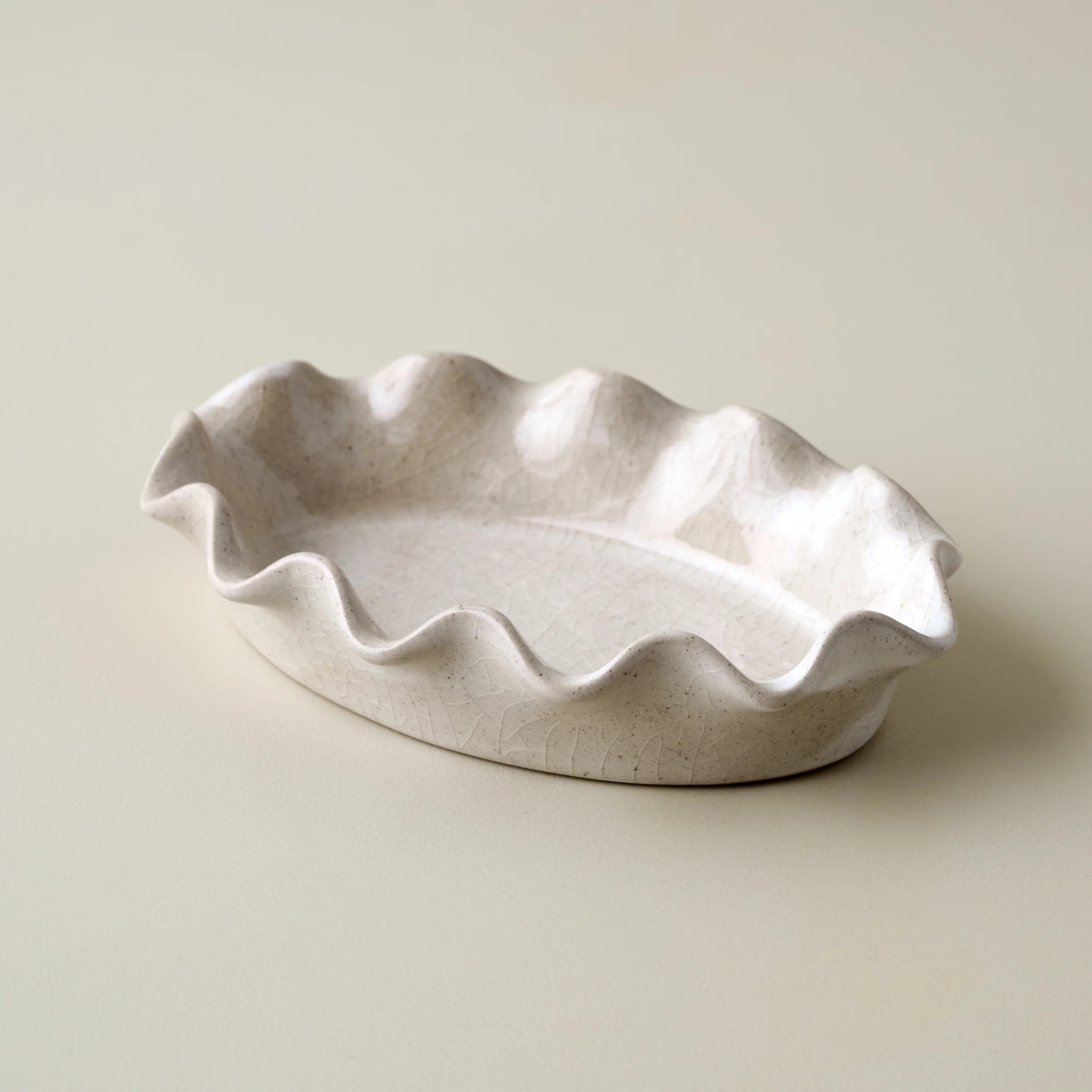 Frankie Ruffled Ceramic Tray | Magnolia