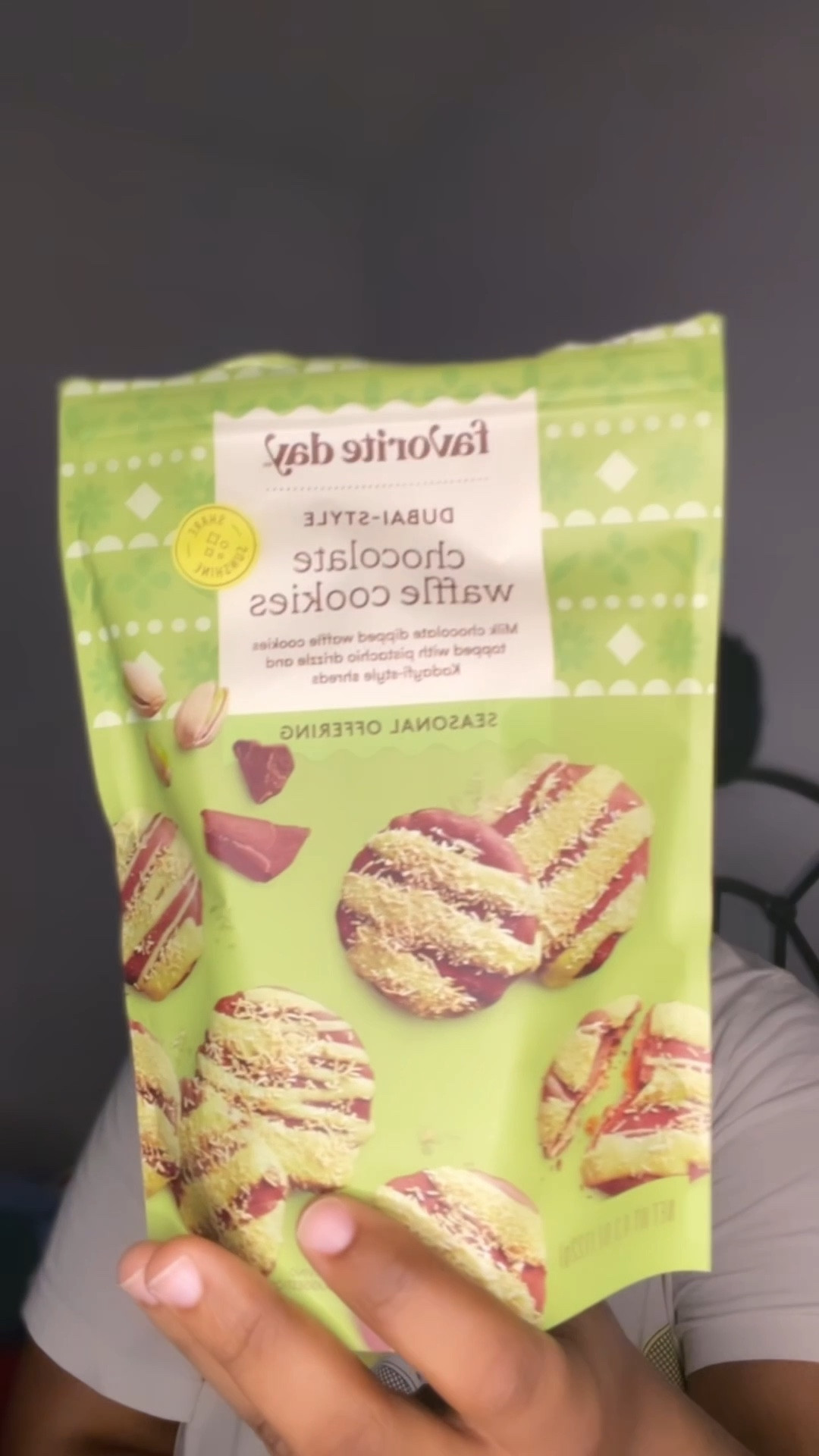 I’ve been shopping on target a lot lately and I felt these delicious Dubai style chocolate waffle cookies @Target 

#LTKfoodie
