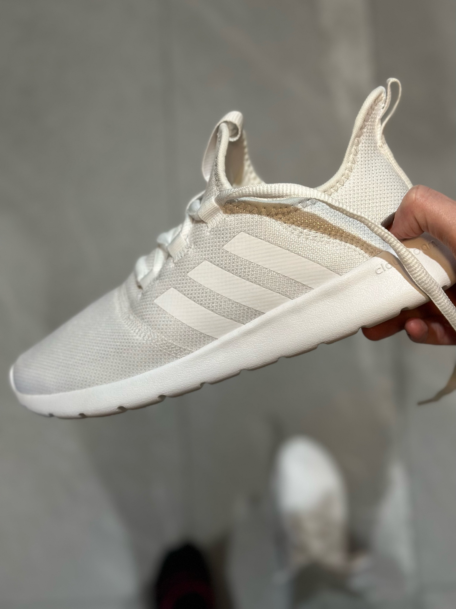 White adidas sneakers, athletic shoes 

#LTKfit #LTKshoecrush #LTKunder100