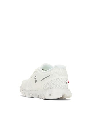 Cloud 5 Sneaker in Undyed White | Revolve Clothing (Global)