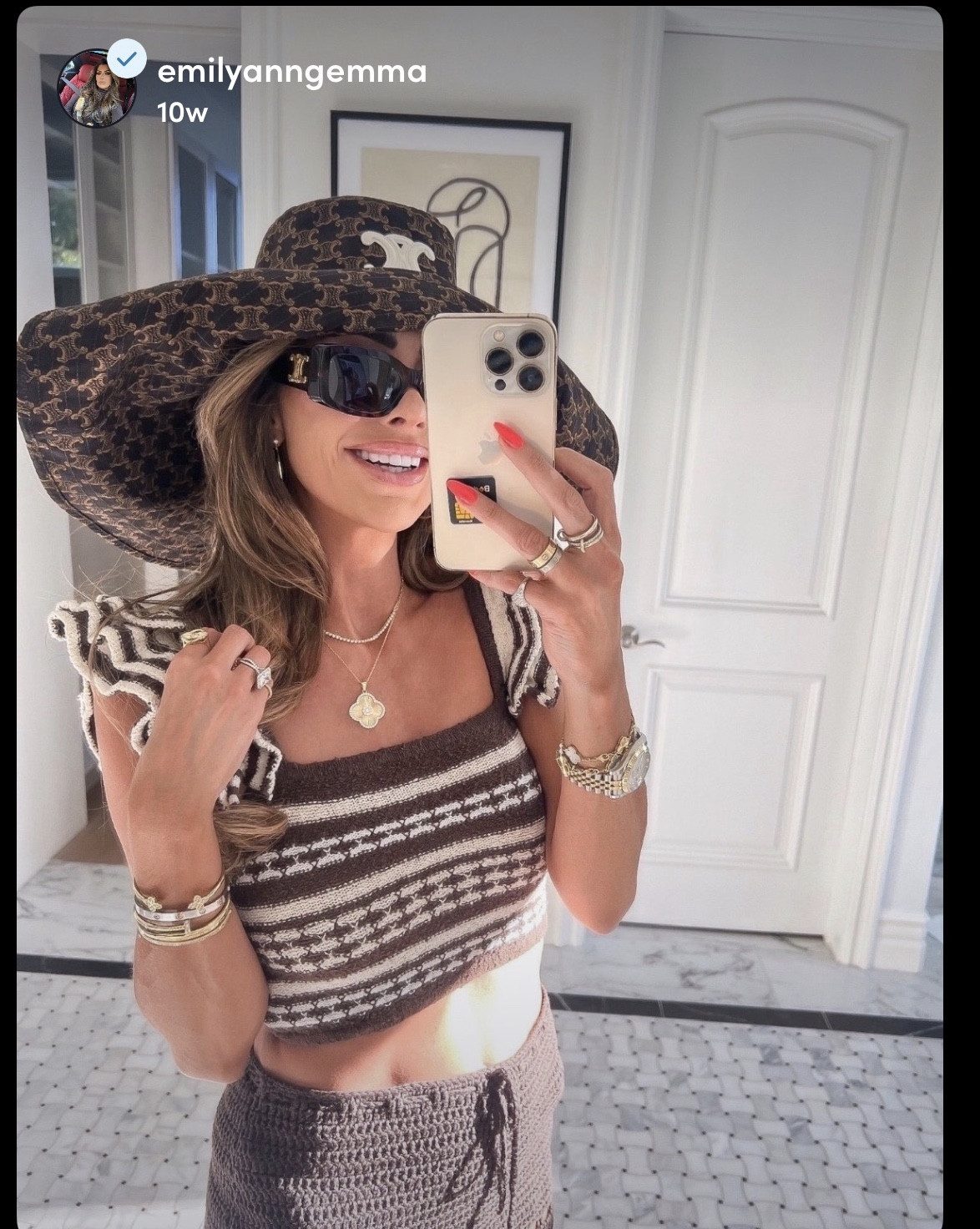 XS in the top! It’s been restocked!

#LTKSeasonal #LTKTravel #LTKootd