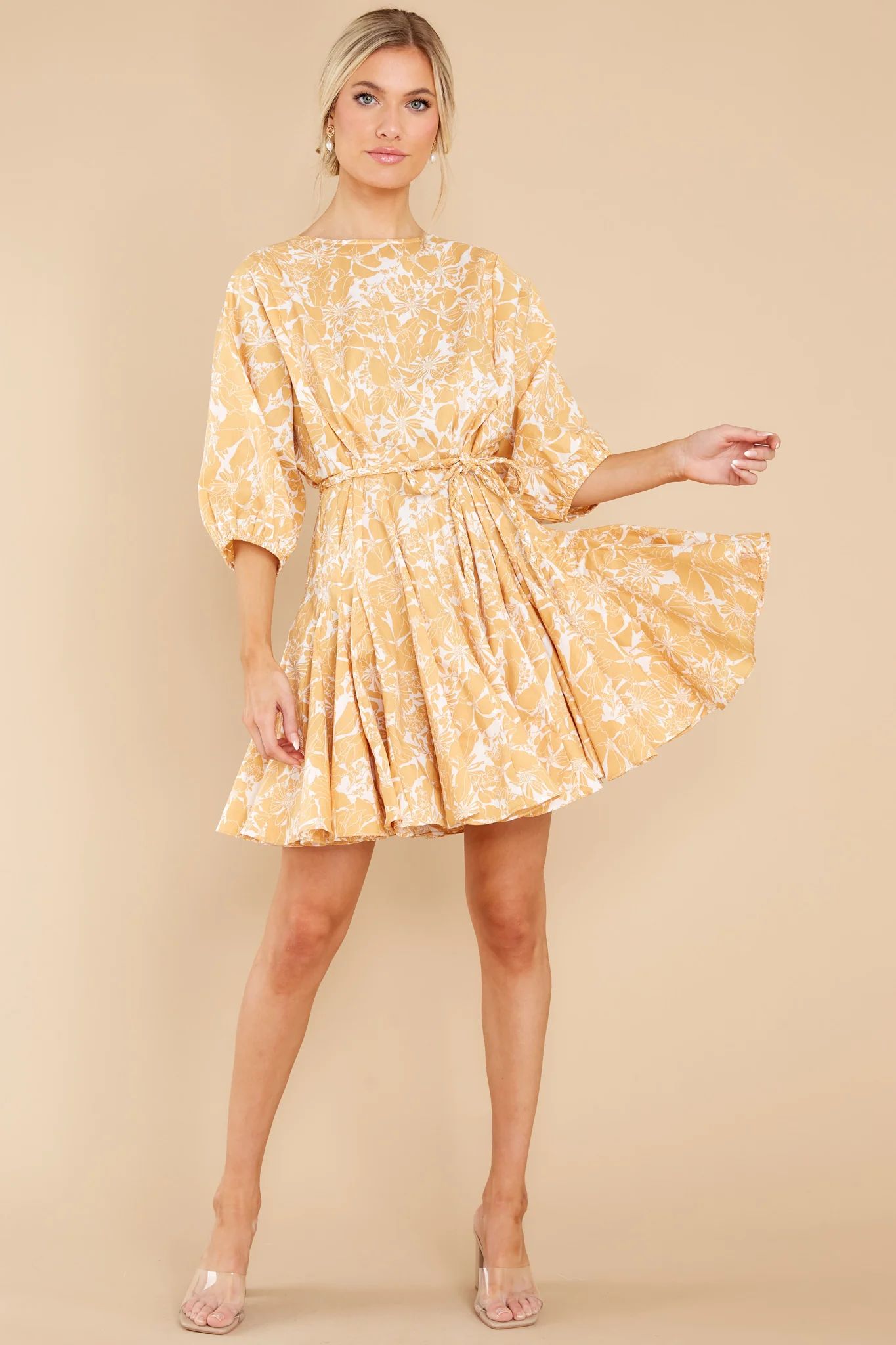 Fields Of Happy White And Yellow Floral Print Dress | Red Dress 