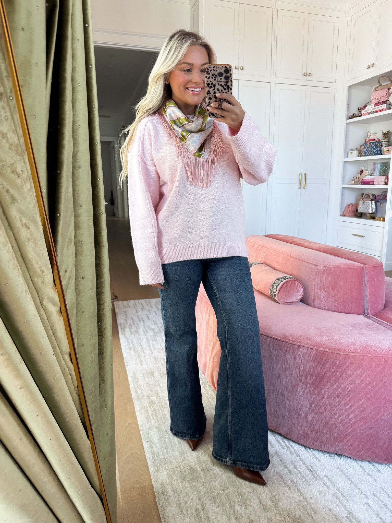 This sweater is so cozy

#LTKgrwm #LTKootd #LTKdayinmylife