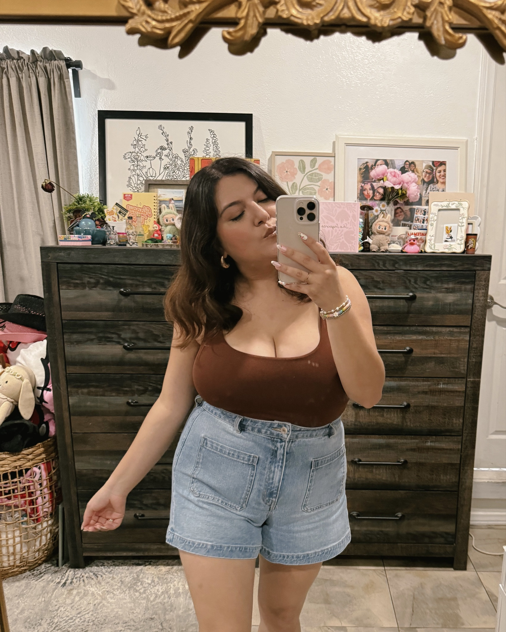 The cutest high waisted high shorts.
Wearing a size 12 for reference. 

#shorts#summerootd#ootd#casualootd

#LTKMidsize #LTKFindsUnder50 #LTKSummerEdit