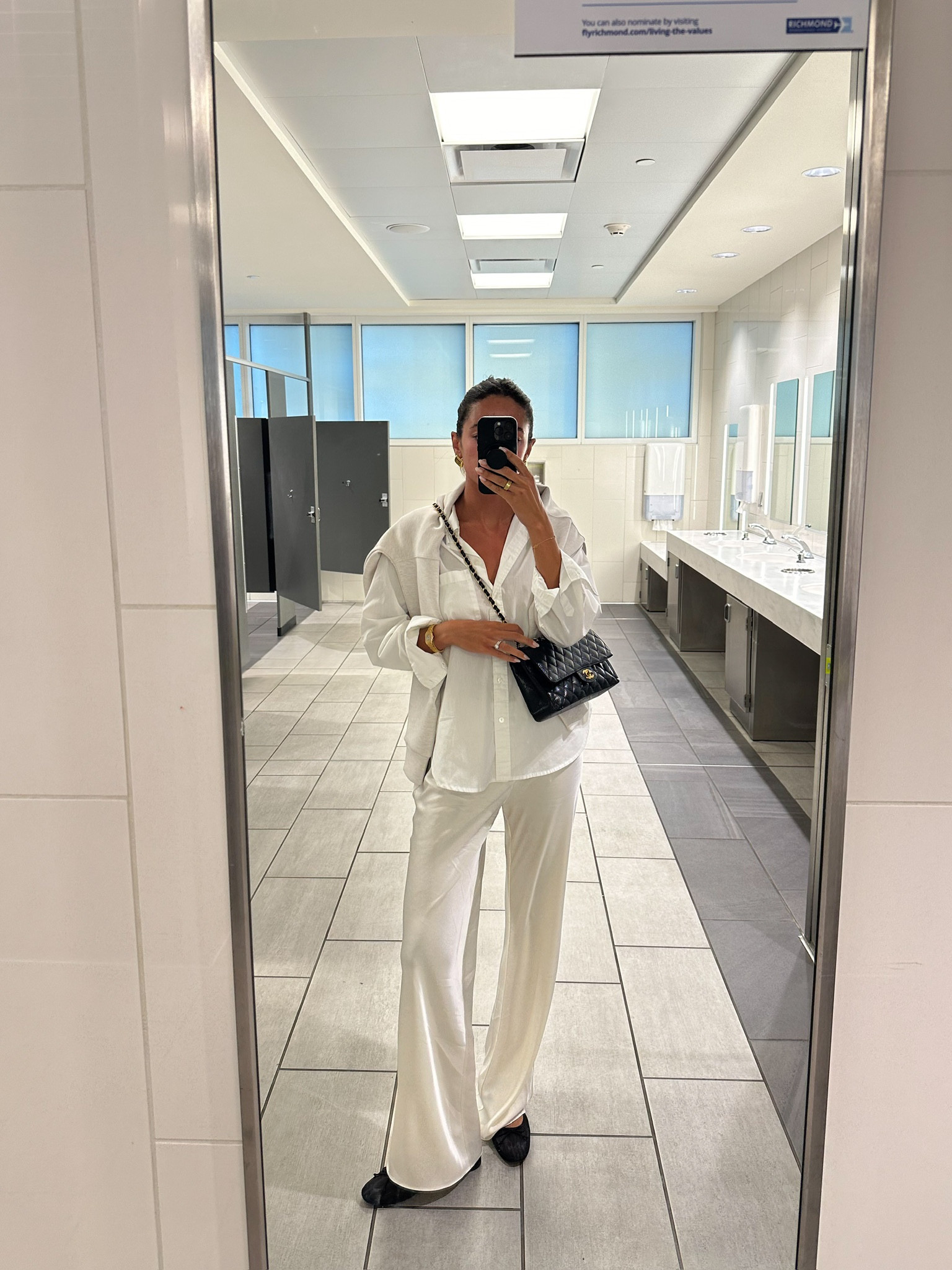 Travel outfit ✈️ Wearing size XS button up top and size small satin pants 


Airport outfit 
Errands outfit 
Comfy outfit 
Lounge outfit 

#LTKStyleTip #LTKFindsUnder100 #LTKTravel