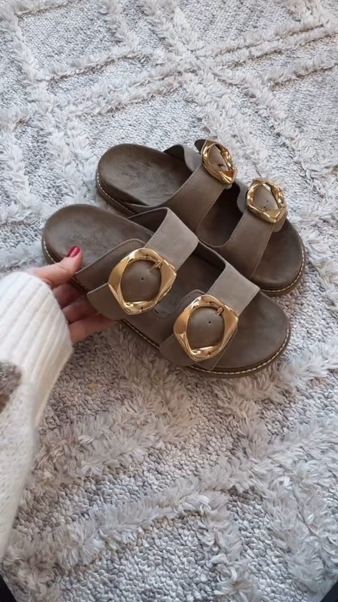 New taupe sandals with gold buckles from Target 

#LTKootd