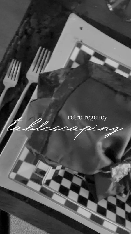 Retro Meets Hollywood Regency Inspired Holiday Tablescape

#LTKSeasonal #LTKHoliday #LTKhome