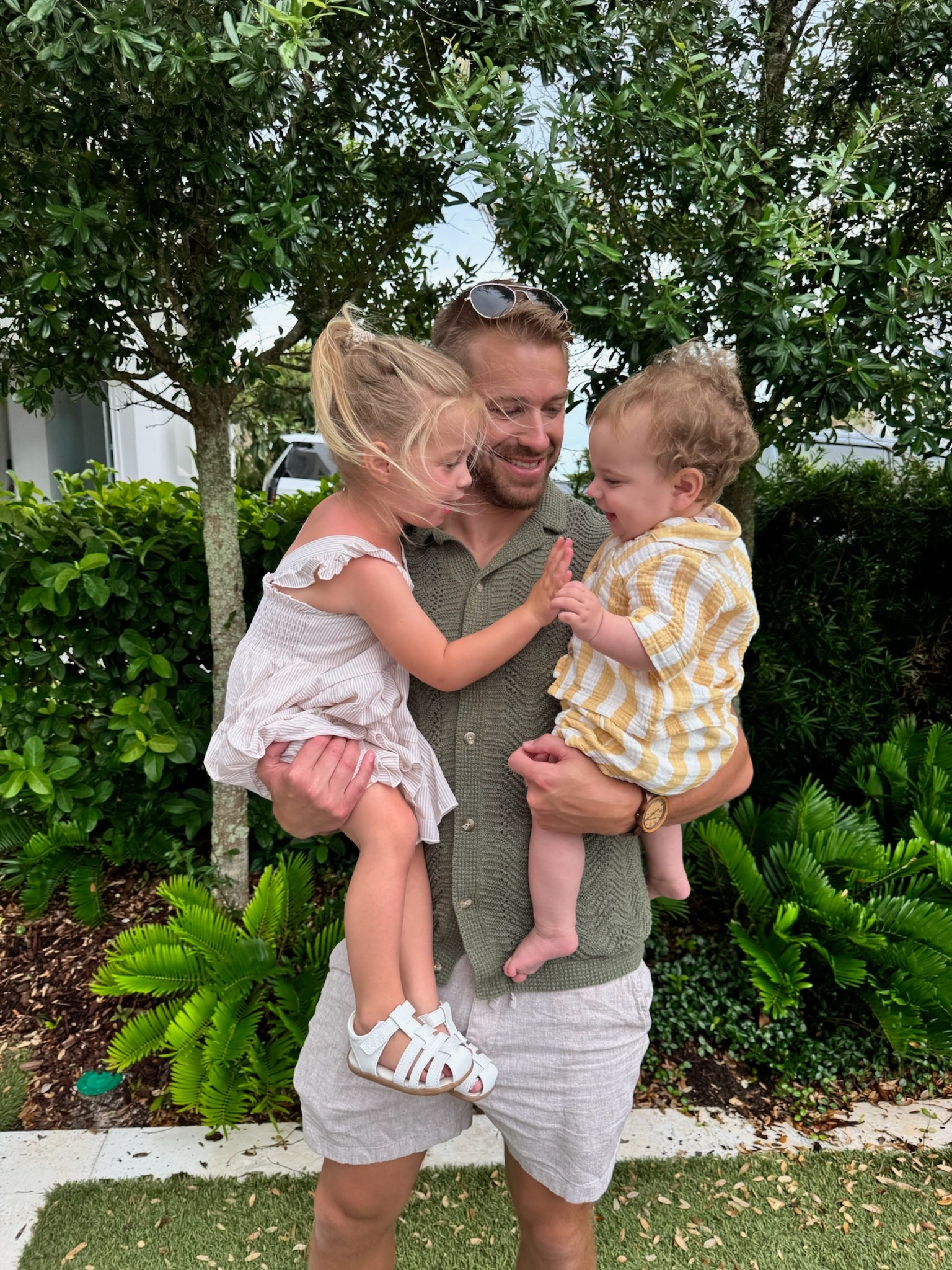 This set hyland is wearing is so cute 🥹

#LTKKids #LTKFamily #LTKSummerEdit