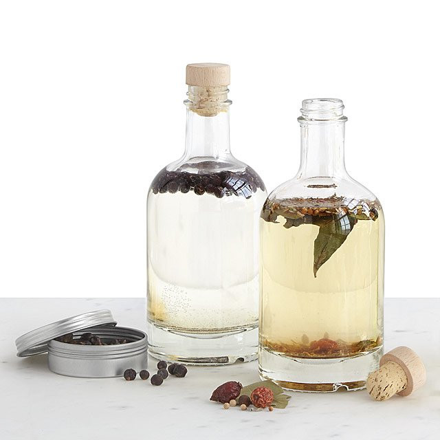 Homemade Gin Kit | Uncommon Goods