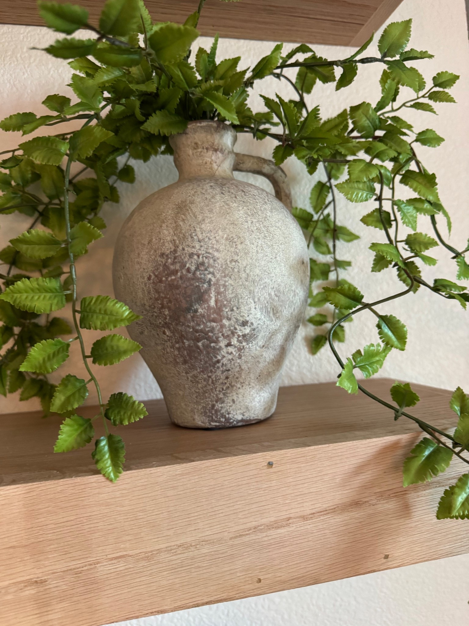 Love the texture and coloring of this vase! Used it to decorate my shelf! #shelfdecor #homedecor #decor #vase

#LTKHome