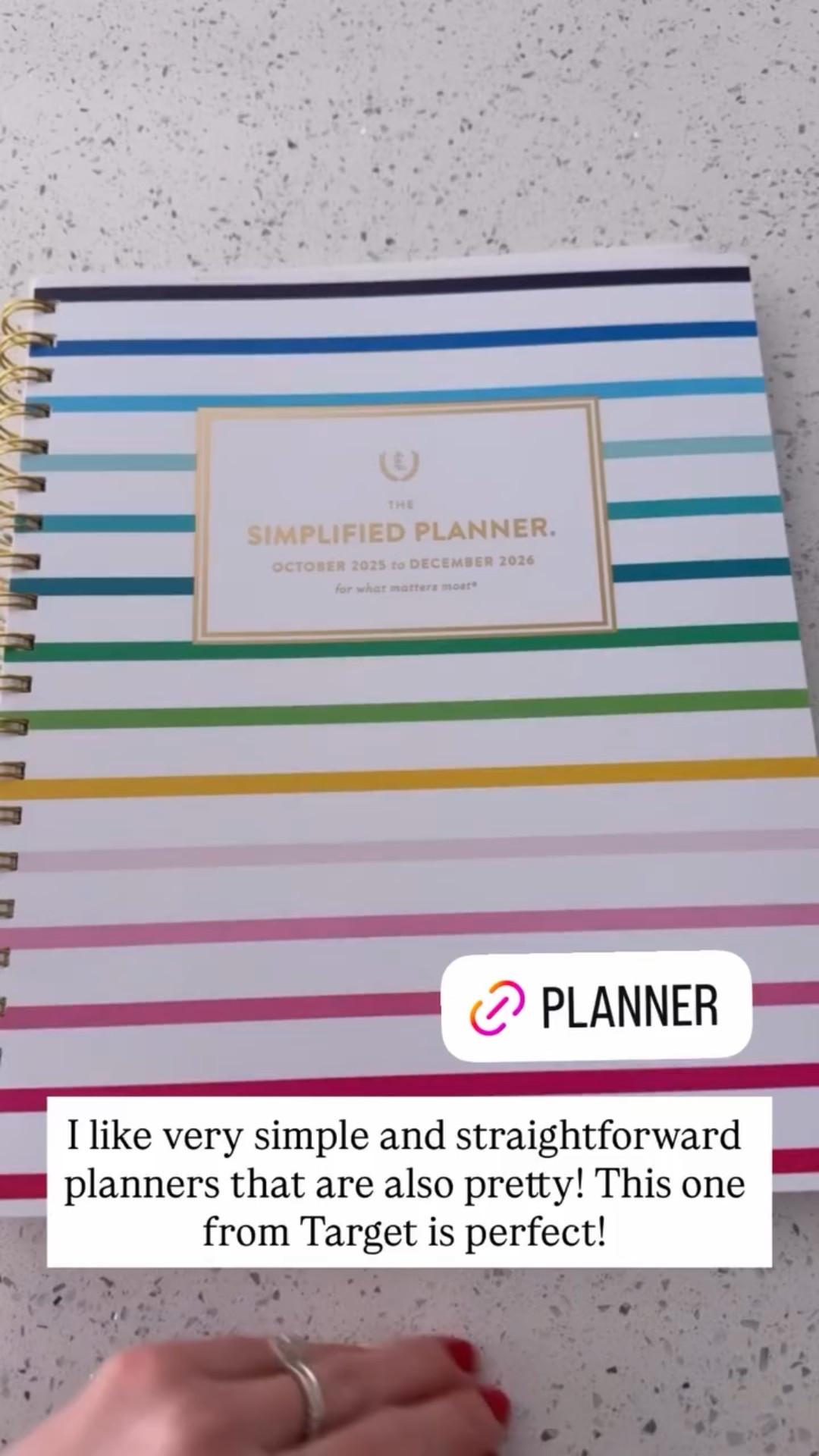I like very simple and straightforward planners that are also pretty! This one from Target is perfect!