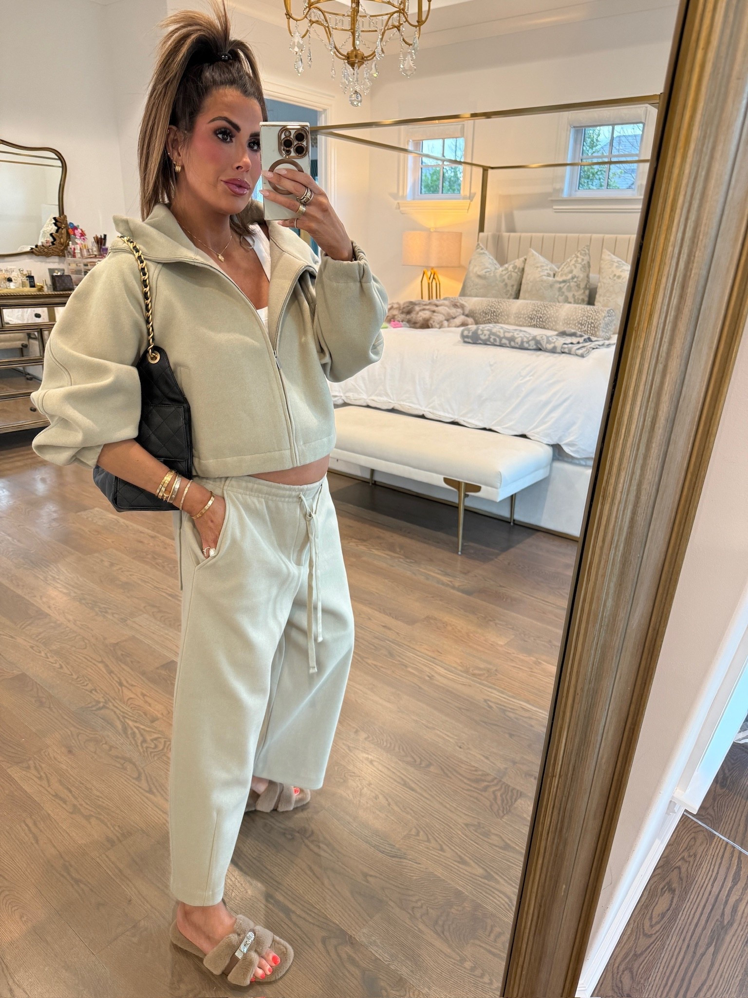 I am wearing a size medium in this grey/ green matching set! 

Matching set, Jacket, Cozy set, Zara finds, Zara fashion, Bump, Winter Outfit, Soft pants, Soft sweatshirt, Zara Fashion, Emily Ann Gemma 

#LTKootd #LTKBump #LTKmomlife