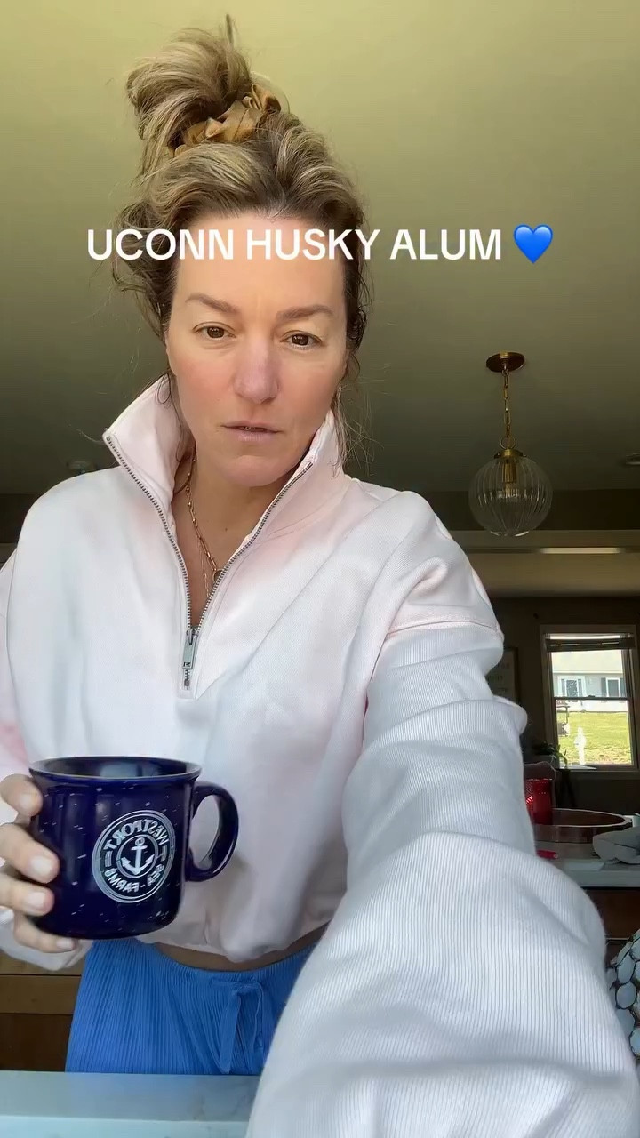 #LTKOver40 #LTKootd #LTKmomlife