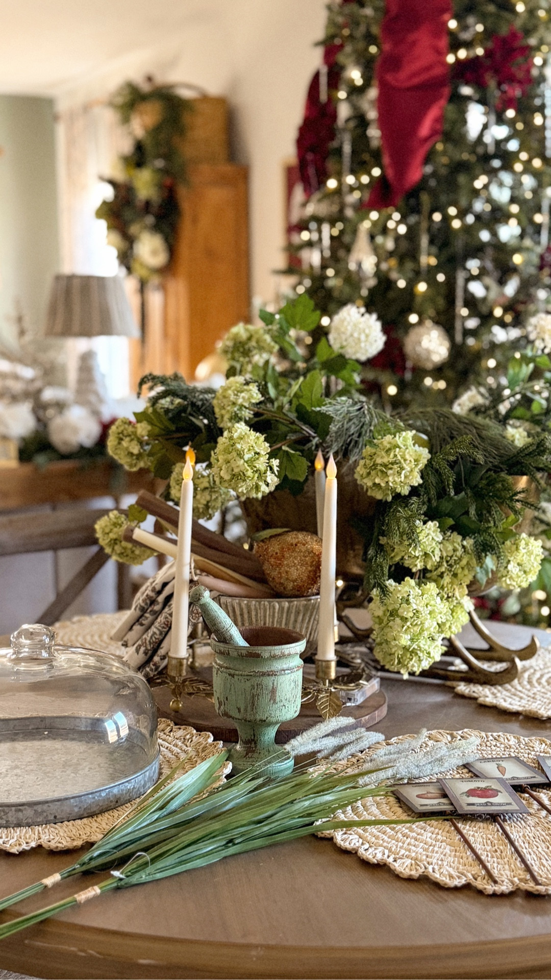 Stop scrolling! This is one of those get it now moments 🤍
@decorsteals surprise boxes are back for today only, and they are packed with the best home decor goodness.

The last surprise box sold out in just four hours on Thanksgiving. Four. Hours. If you missed it then, do not let it happen again.

This box is filled to the brim. I am sharing a few of my favorites, but I cannot spoil the magic because the surprise is half the fun. Just know every piece is charming, useful, and made to bring warmth into your home.

Treat yourself. Grab one for your bestie. Or do both. These never last long, and once they are gone, they are gone friend! What a fun Christmas Day surprise that'll have it feeling like Christmas Day all over again when it arrives in your doorstep friend! 🙌🏼🎄