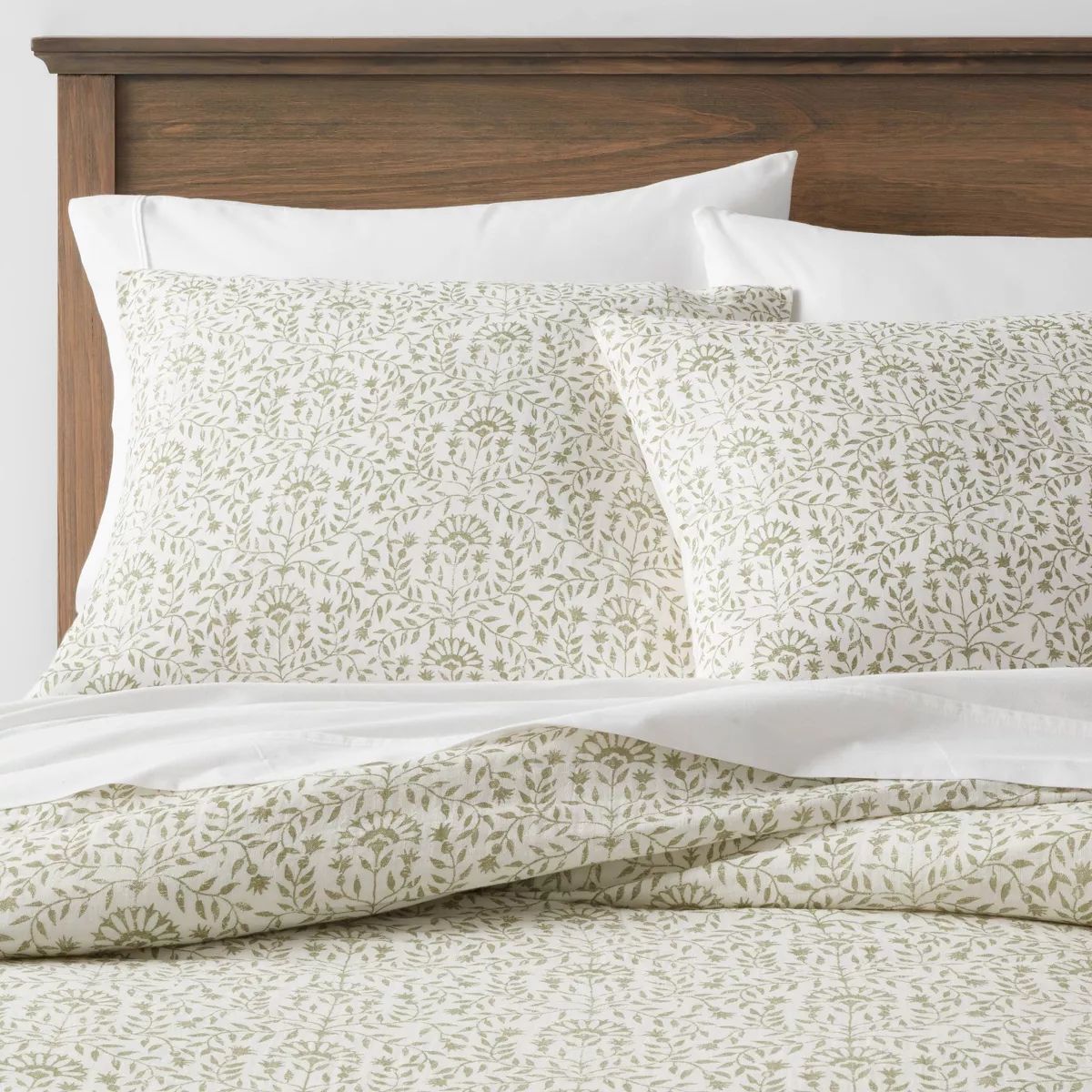 Full/Queen Traditional Vine Printed Cotton Duvet Cover & Sham Set Green - Threshold™ | Target