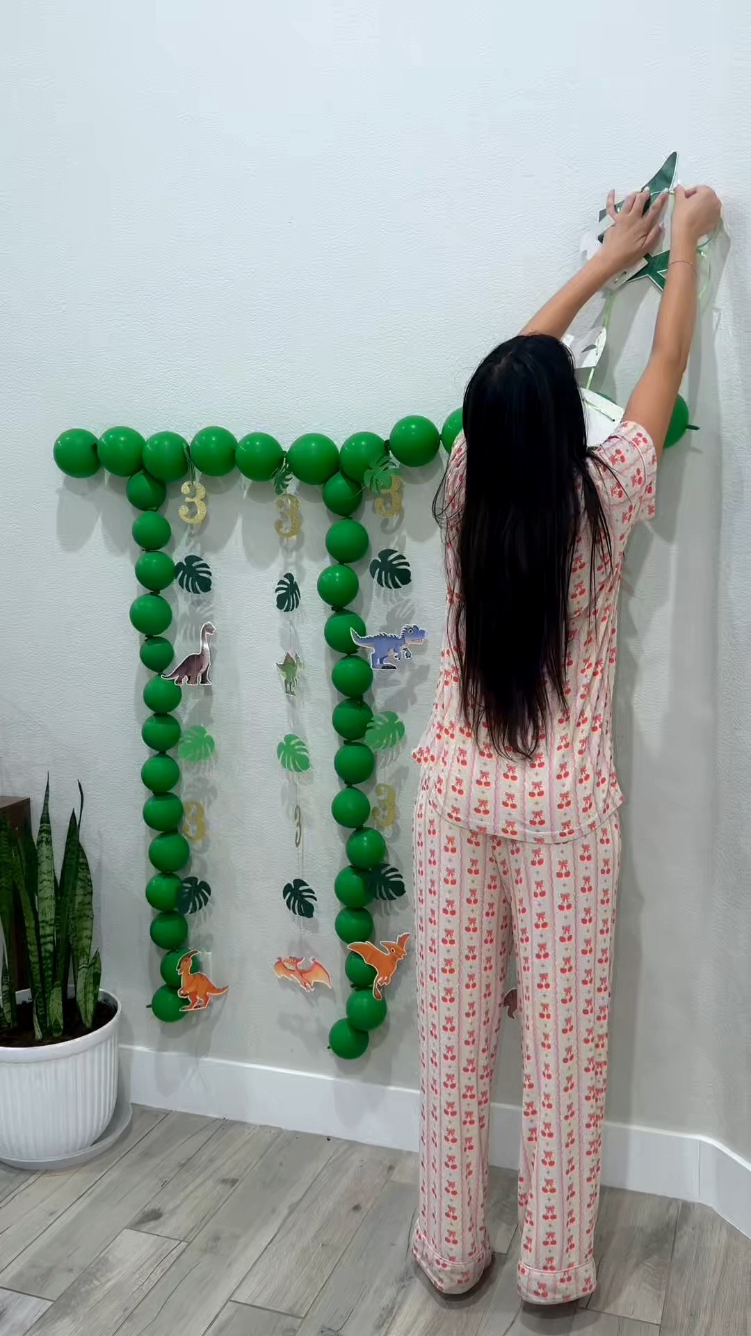 Dinosaur birthday decoration