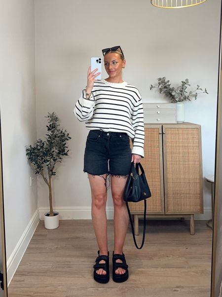 Stripe jumper styling 🖤
I got these denim shorts last year, but the ones I’ve linked look exactly the same!
My sandals are from Asra a couple of years ago 

#LTKfindsunder50