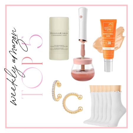 \\ amazon top 5 // 

1. Donna Karen Cashmere Mist deodorant 
2. Makeup Brush Cleaner 
3. Huggie Ear Cuffs 
4. Suntegrity tinted moisturizer 
5. Ruffle Crew Socks 



#LTKfindsunder50 #LTKstyletip