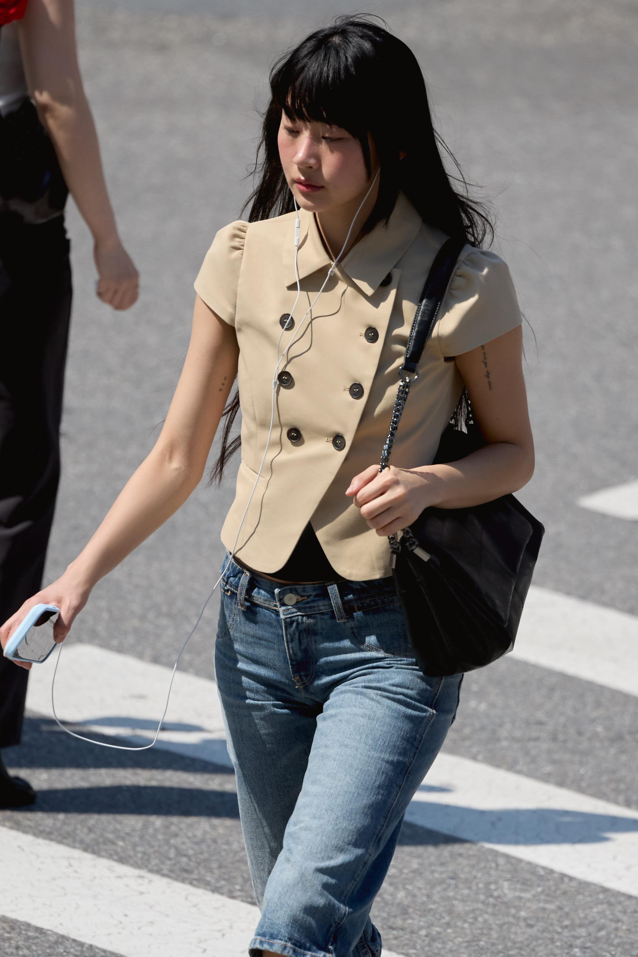 SHORT SLEEVE DOUBLE-BREASTED JACKET | Zara US