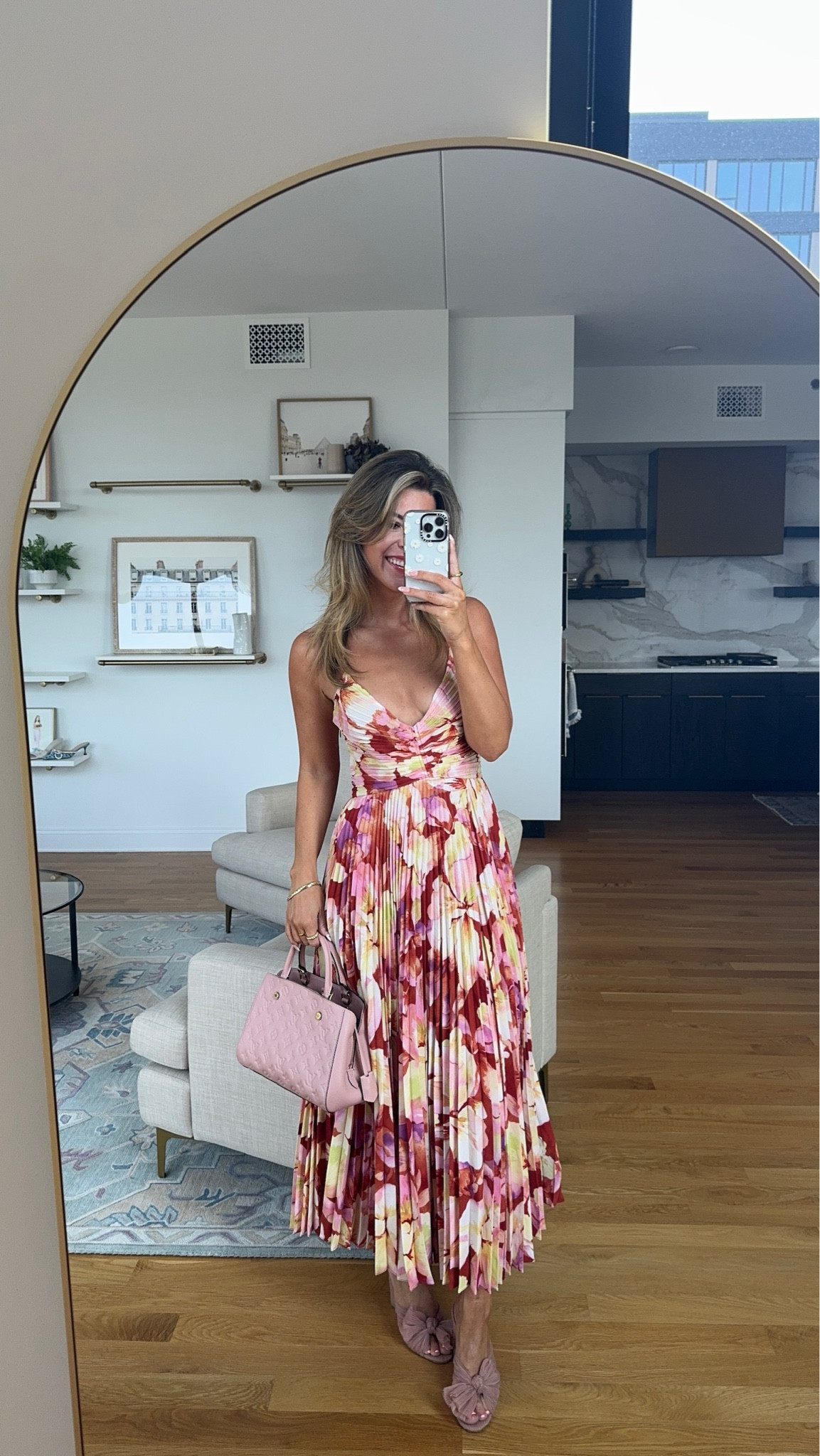 Astr floral pleated wedding guest dress formal event dress 

Wearing my usual small/2

#LTKSeasonal #LTKWedding #LTKParties