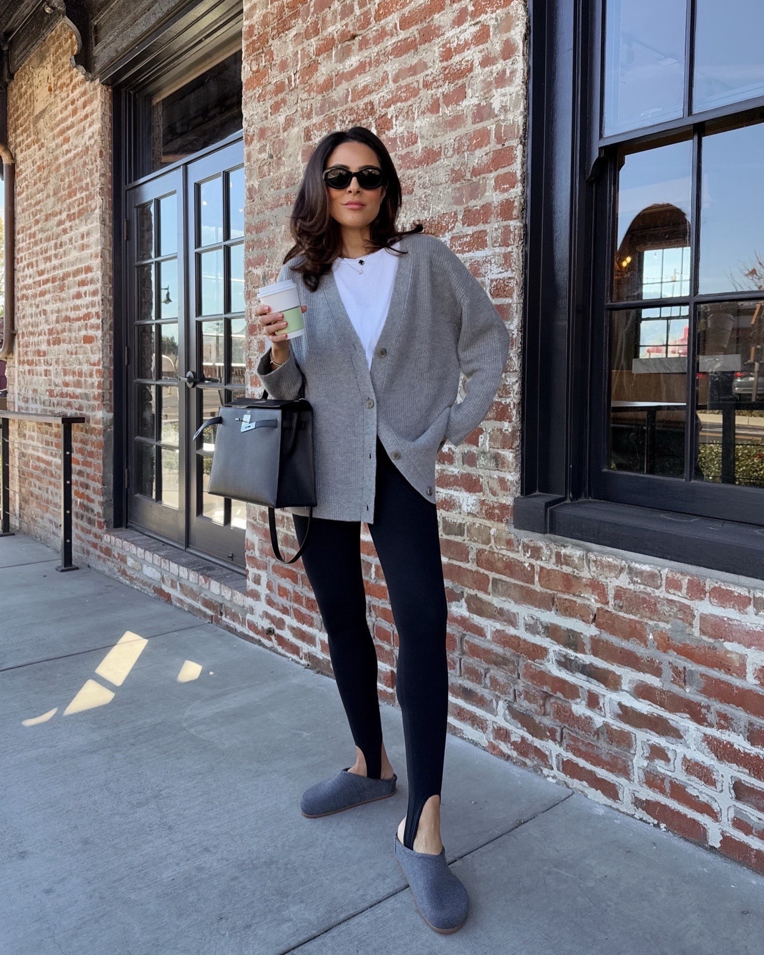 Casual coffee run winter outfit 🩶🖤
My cardigan is gorgeous cashmere and a great look for less of the designer version.
Wearing a small 




Cardigan, cashmere, leggings, stirrups, Rothy’s 

#LTKmomlife #LTKdayinmylife #LTKOver40