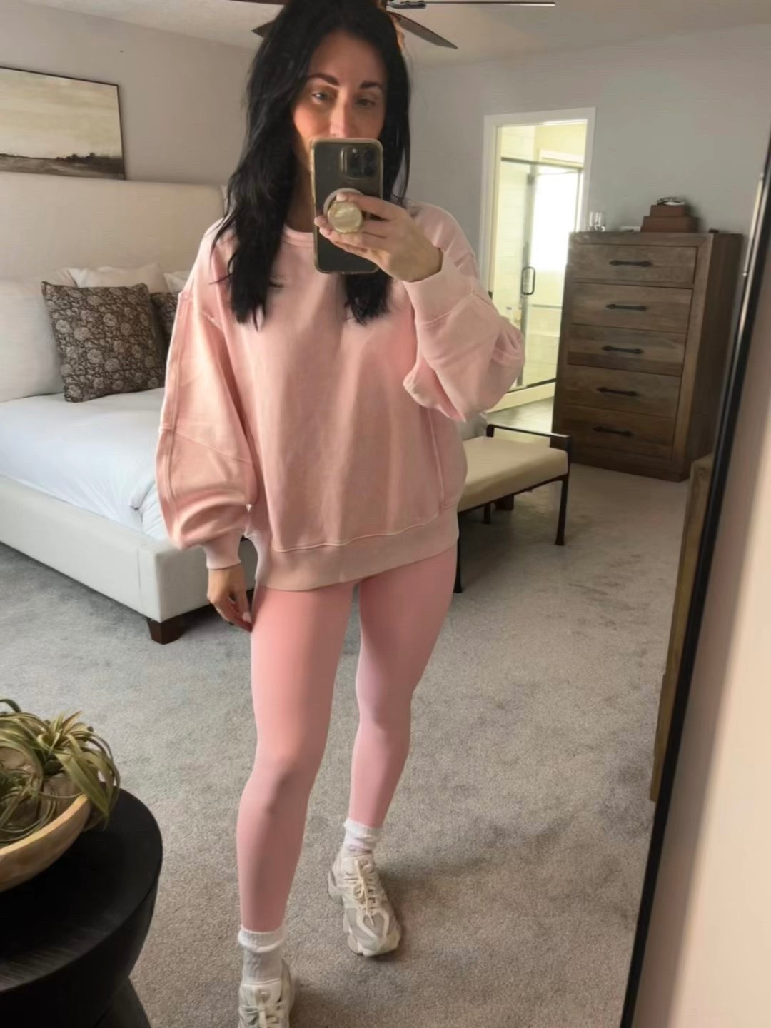 I’m in a xs in both 