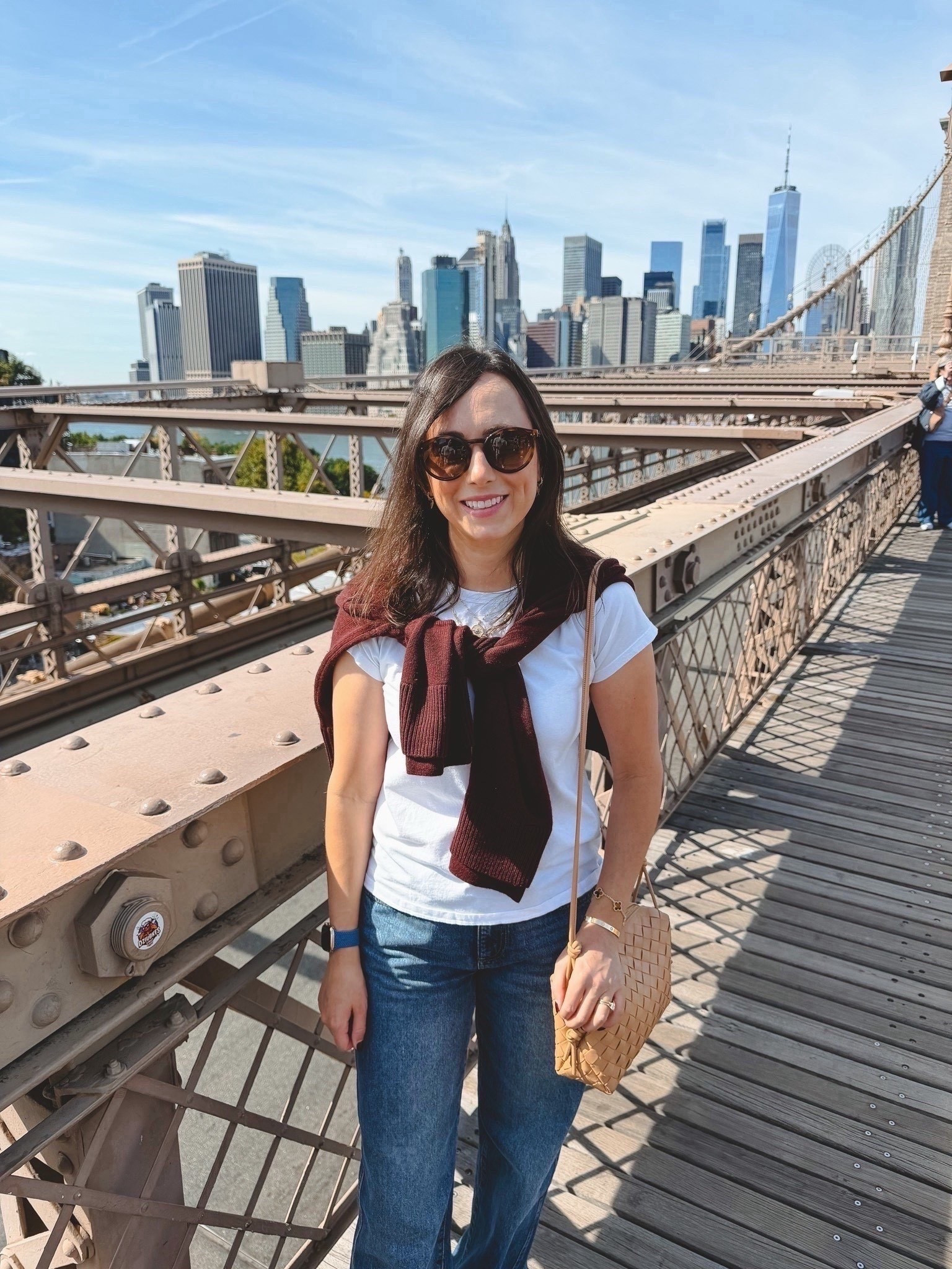 This burgundy sweater is the perfect fall color!!



#LTKSeasonal #LTKootd #LTKFindsUnder100