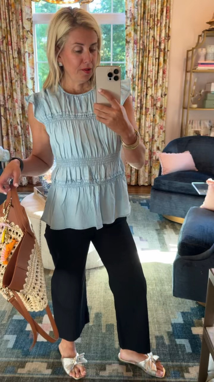 Meet your new go-to top!! Paired it with fav Colettes!! 
Top - small
Pants - 26P
Shoes - 8 
*code Catherine20 at Allie + Bess

#LTKdayinmylife #LTKootd #LTKmomlife