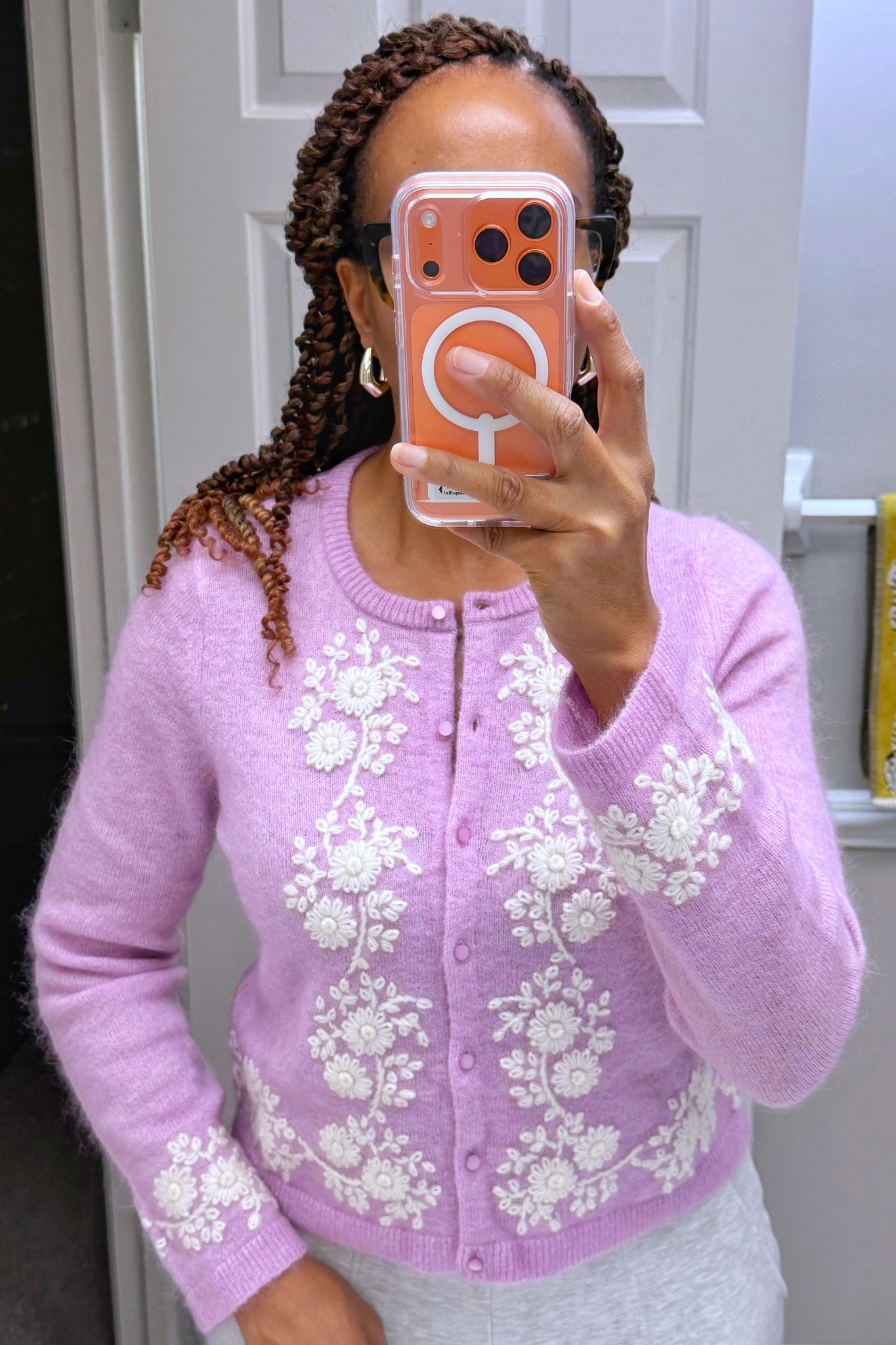 Sézane x Sea New York (Try-On)

For this third chapter between Sézane and Sea New York, texture takes the lead. Embroidery, lace, crochet, and patchwork set the tone as Parisian ease and New York cool reunite.

Sharing a handful of favorites that caught my eye right away. Loving the touches of whimsy with this entire collection. 

• Laurine Cardigan (large)

Winter fashion, winter style, French fashion, fashion for women over 40, work outfit idea, workwear, fall fashion, fall outfit idea, fall style, timeless classic outfits, timeless classic style, classic fashion, Sezane Fashion, French fashion, Sezane Finds, winter fashion looks, winter sweaters, New York collection

#LTKootd #LTKTravel #LTKgrwm #LTKPetite #LTKMidsize #LTKWorkwear #LTKSeasonal #LTKOver40 #LTKdayinmylife