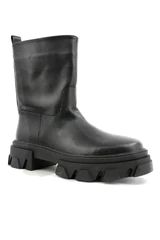 SHU SHOP Xena Boots In Black | UOI Boutique