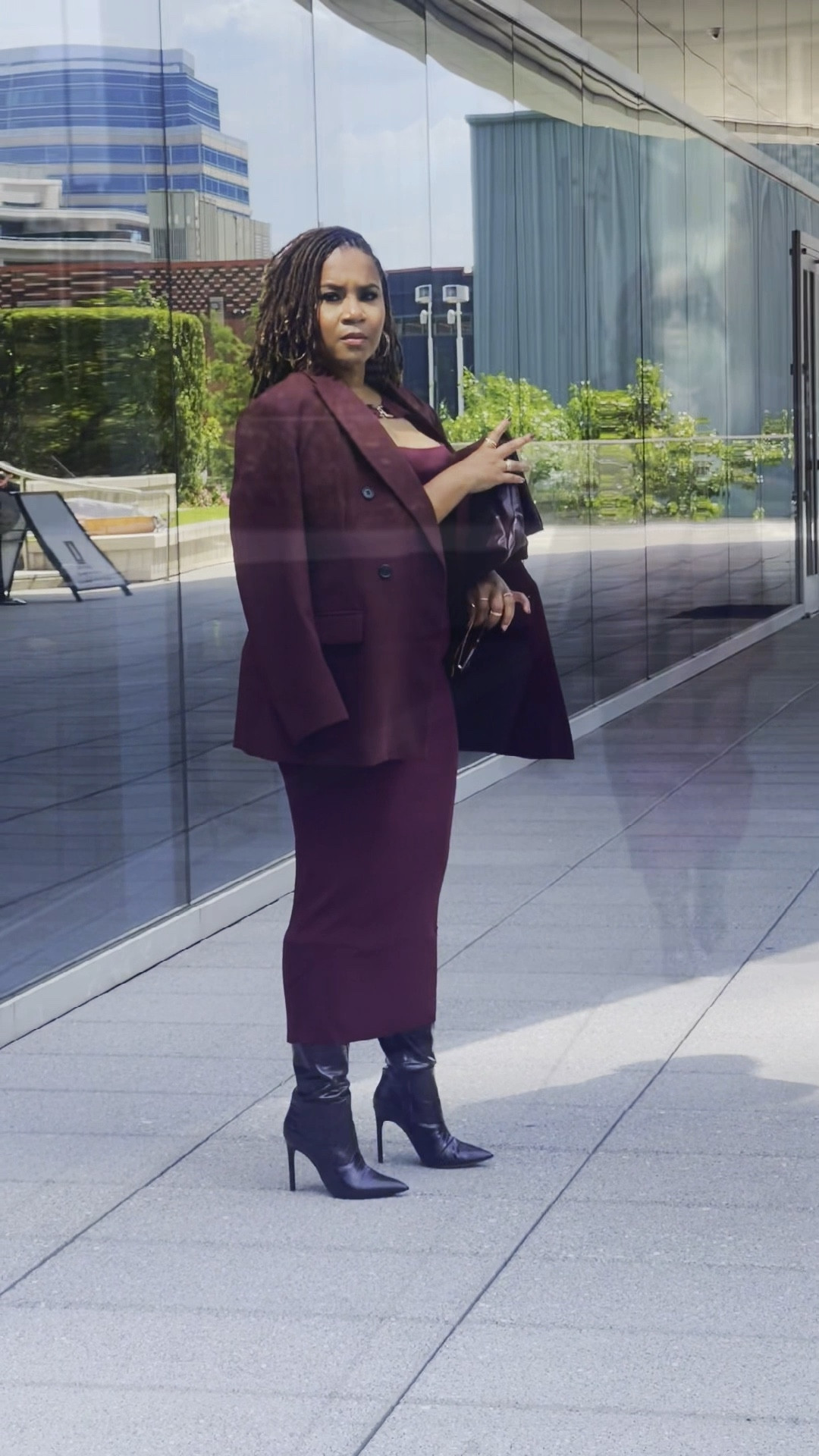 Fallin’ like a teenage girl into all things wine and cooler weather 



#LTKStyleTip #LTKFallSale #LTKFindsUnder100