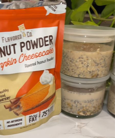 Overnight oats with flavored almond peanut butter powder 💚

#LTKparties #LTKfitness #LTKSpringSale