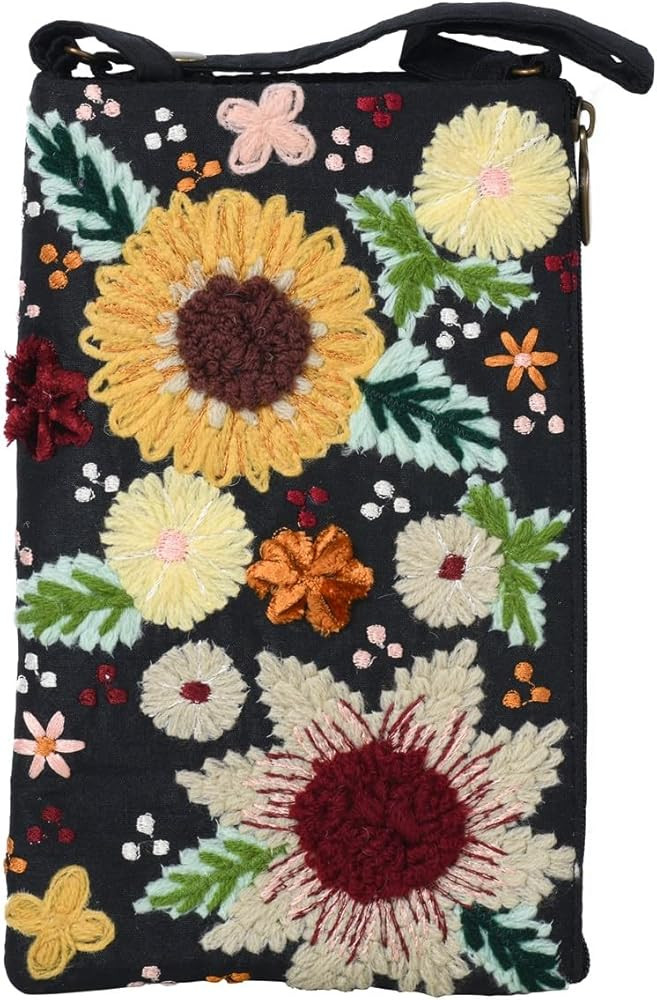 Bamboo Trading Bolso de club floral bordado, para mujer, accesorios para mujer, Varios colores | Amazon (US)