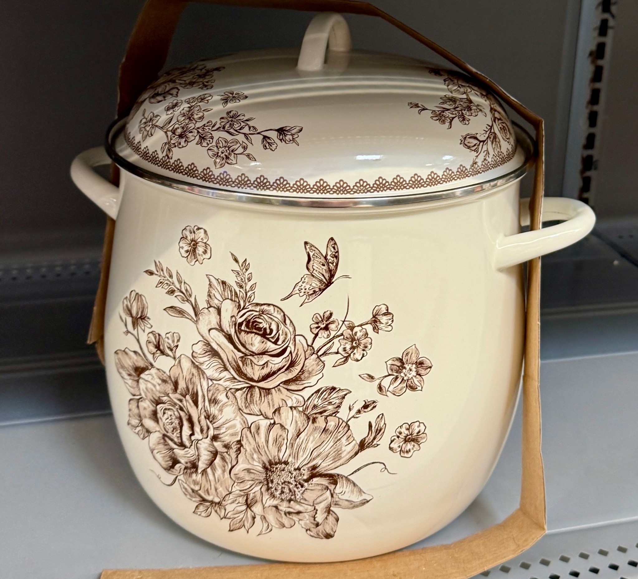 It’s soup season! Make lots of soup, pasta and stocks with this Pioneer Woman Agatha Stock pot. 

#walmart #pioneerwoman #stockpot

#LTKSeasonal #LTKFamily #LTKHome