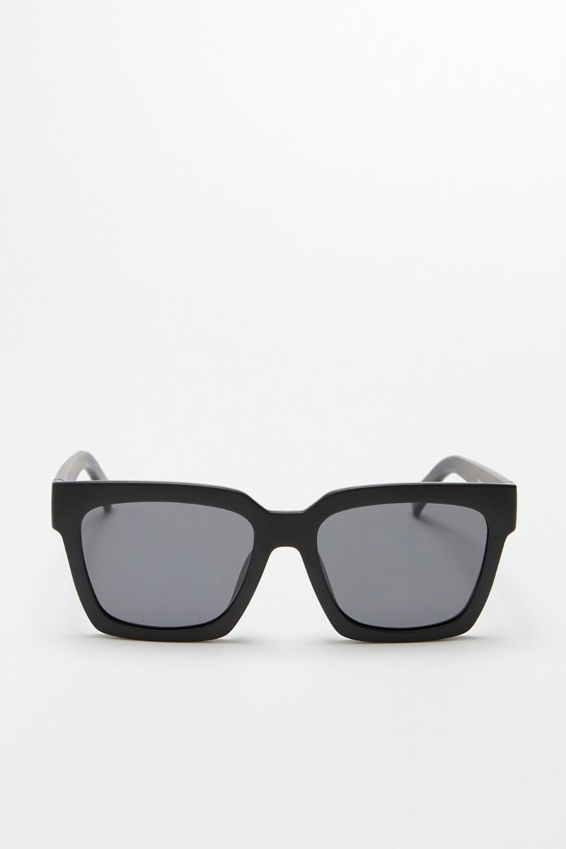 LE SPECS Weekend Riot Sunglasses | EVEREVE | Evereve