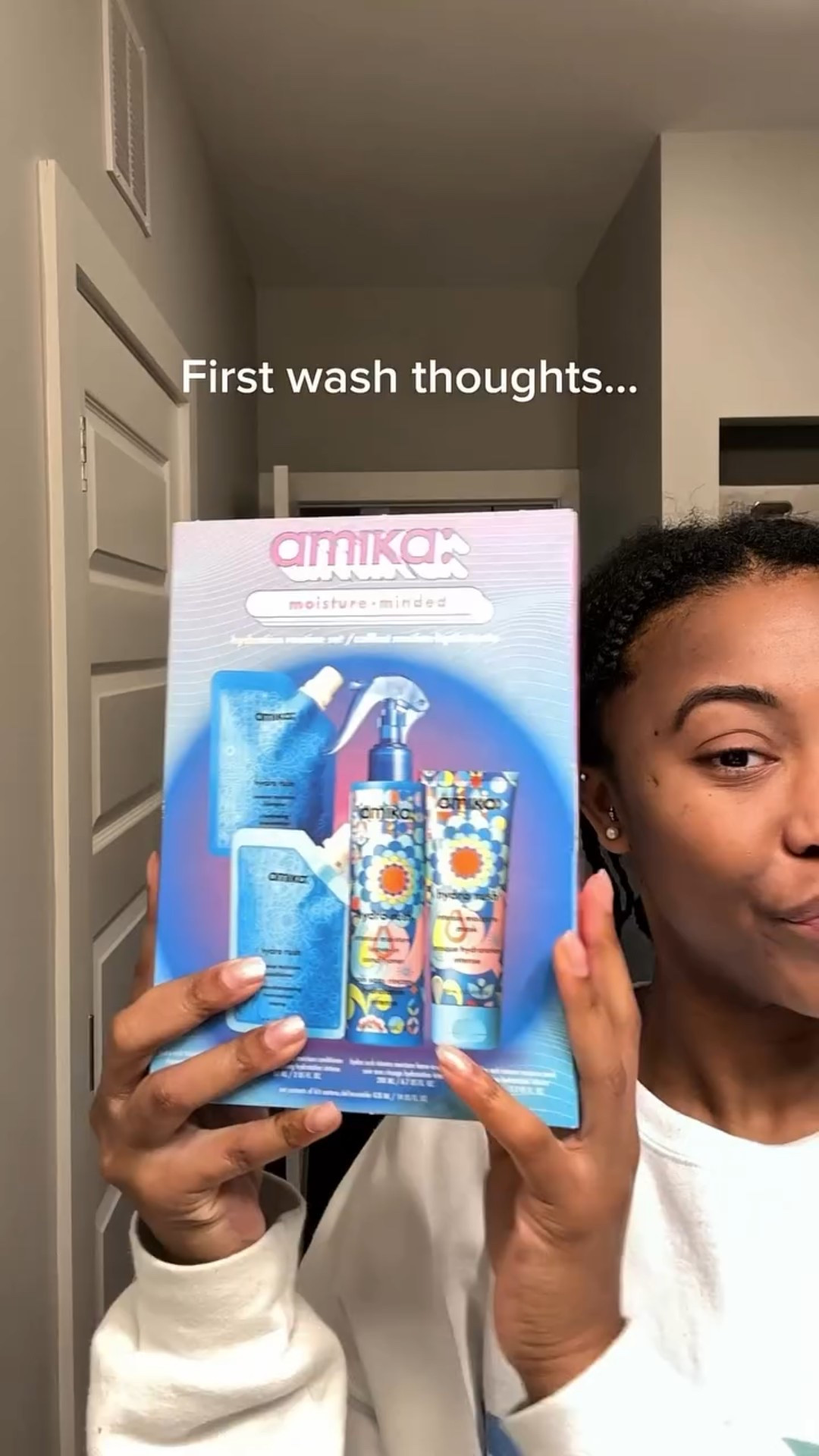 If your curls drink up moisture fast, this is for you 💦 The Amika Hydro Rush set brings hydration, slip, and shine without weighing my hair down. Shop it on my LTK.


#LTKgrwm #LTKselfcare #LTKBeauty