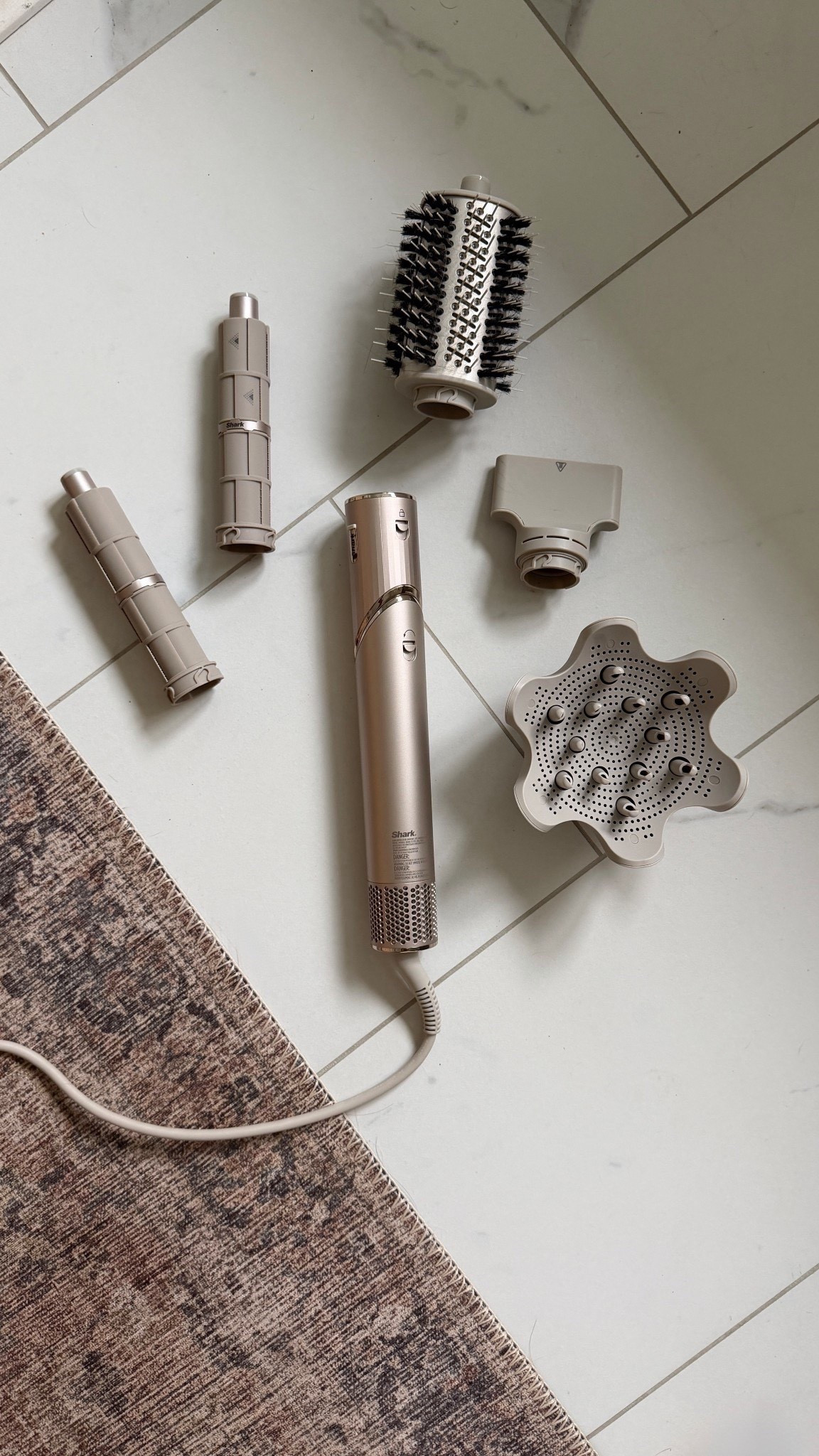 Shark flex style 



#LTKBeauty #LTKmomlife #LTKselfcare