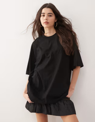 Weekday oversized t-shirt in black | ASOS | ASOS (Global)