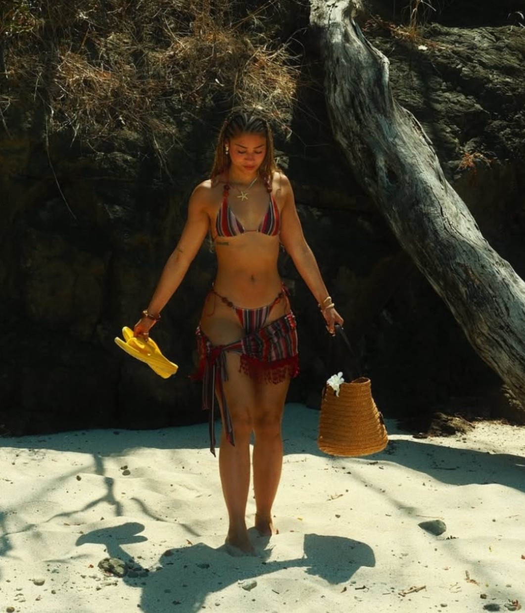 Set is the Naomi set from jaded London! 