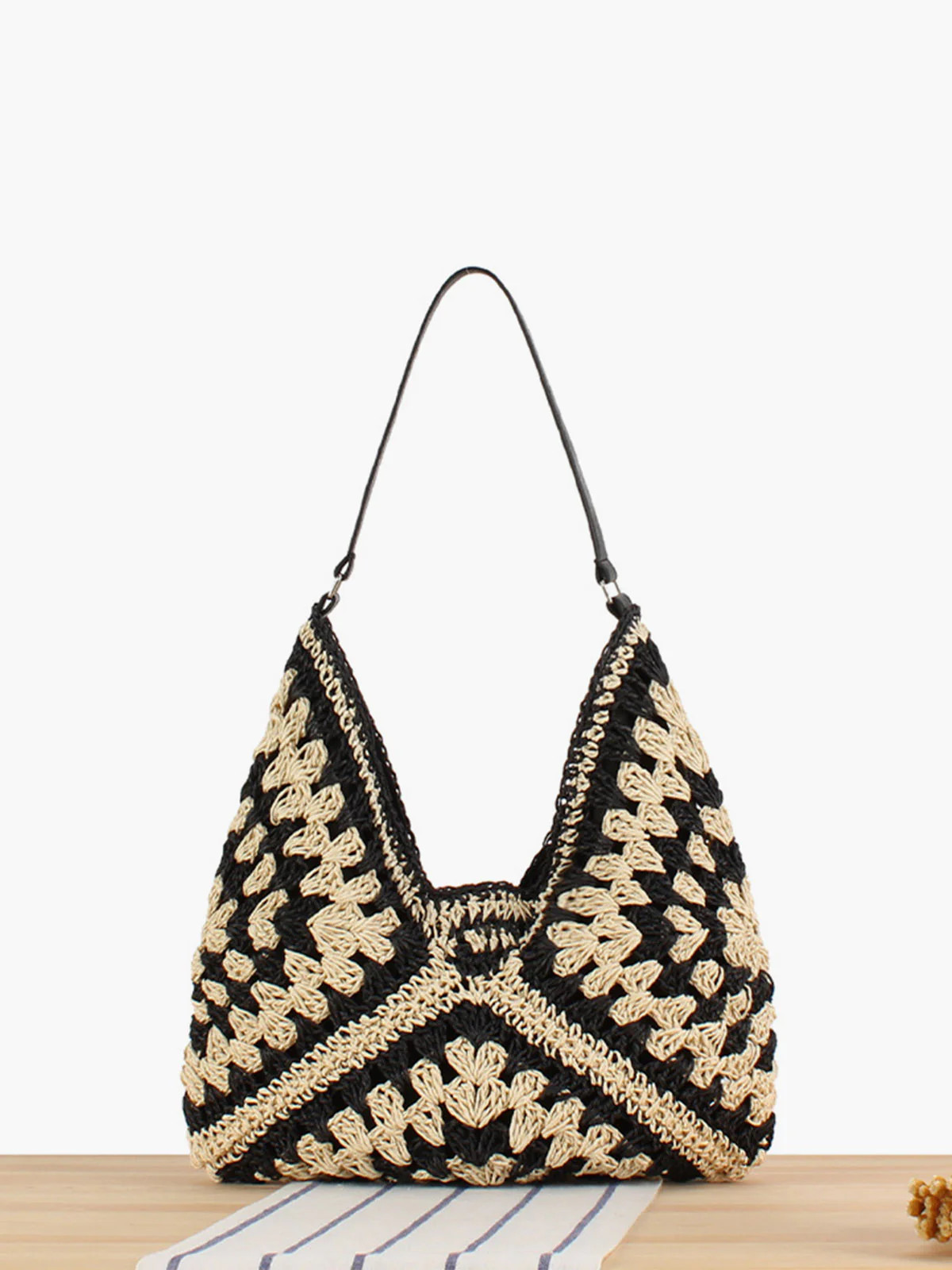 Vintage Crochet Macrame Shoulder Bag | Commense