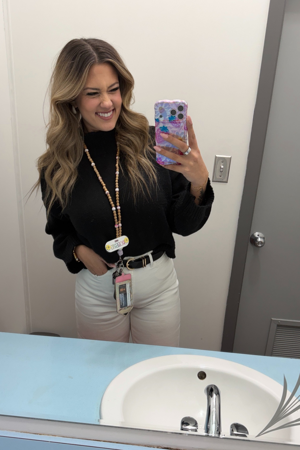 White jeans are a boldddd move at an elementary school 😭😅

#LTKSeasonal #LTKworkwear
