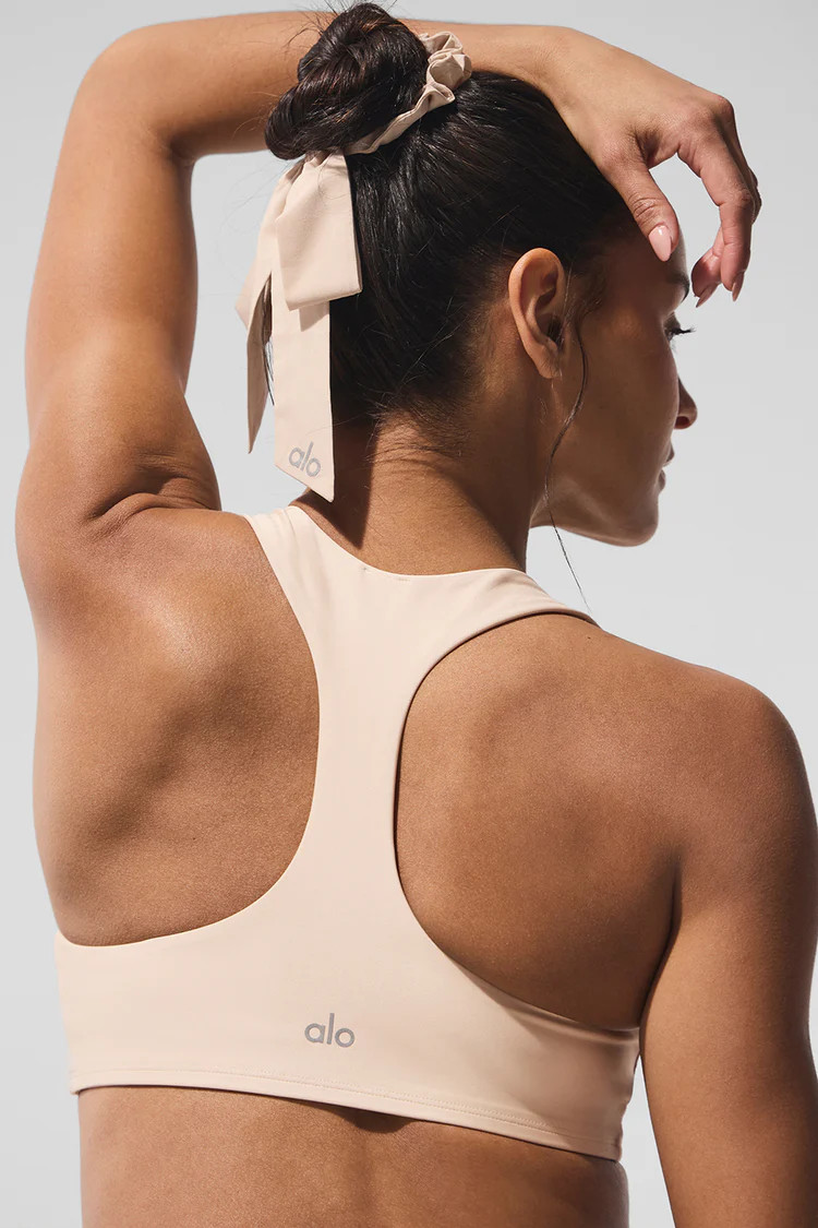 Love Knots Tie Scrunchie | Alo Yoga (US)