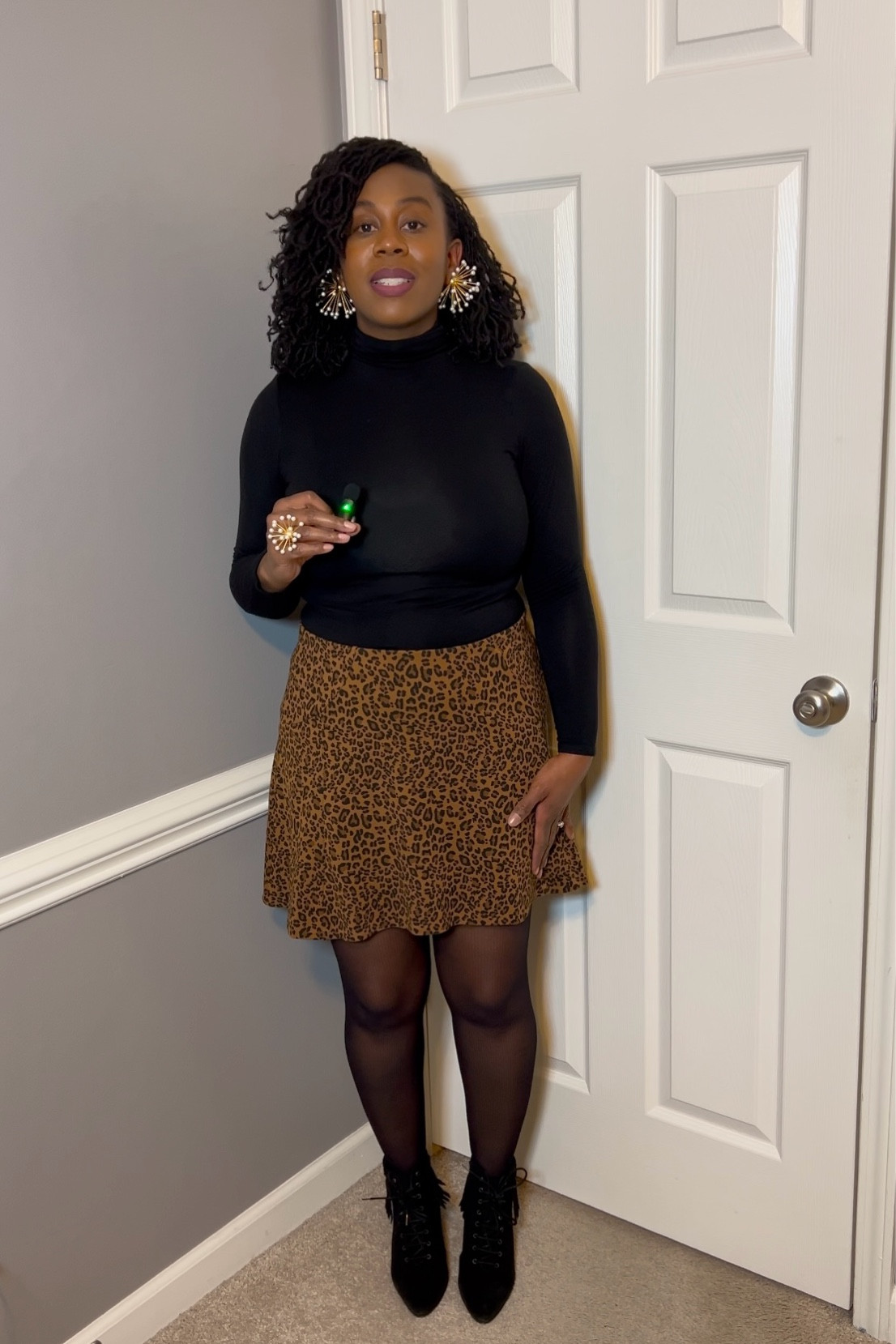 Styling a leopard print skirt.

#LTKMidsize #LTKStyleTip #LTKSaleAlert