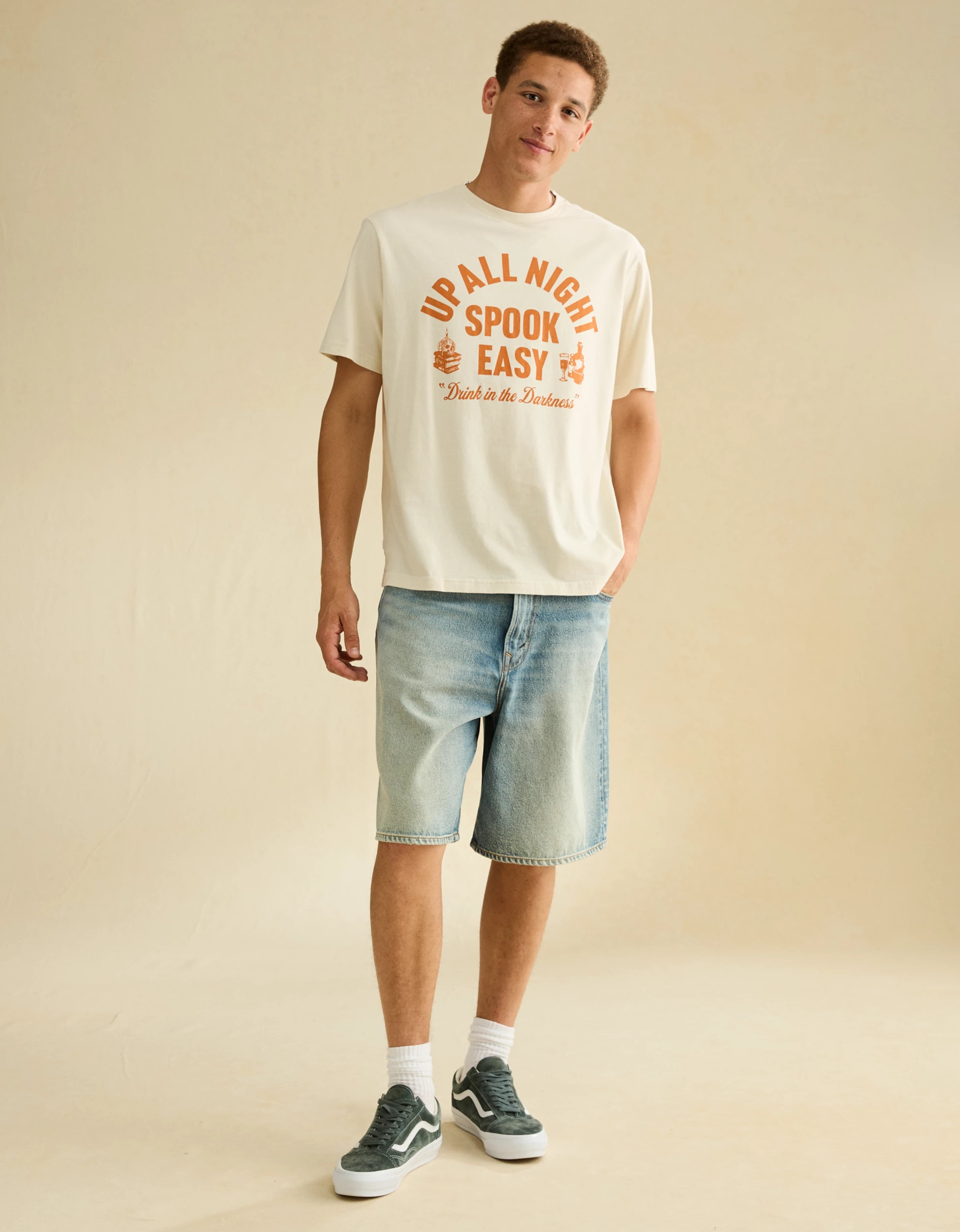 AE Standard Fit Halloween Graphic T-Shirt | American Eagle Outfitters (US & CA)