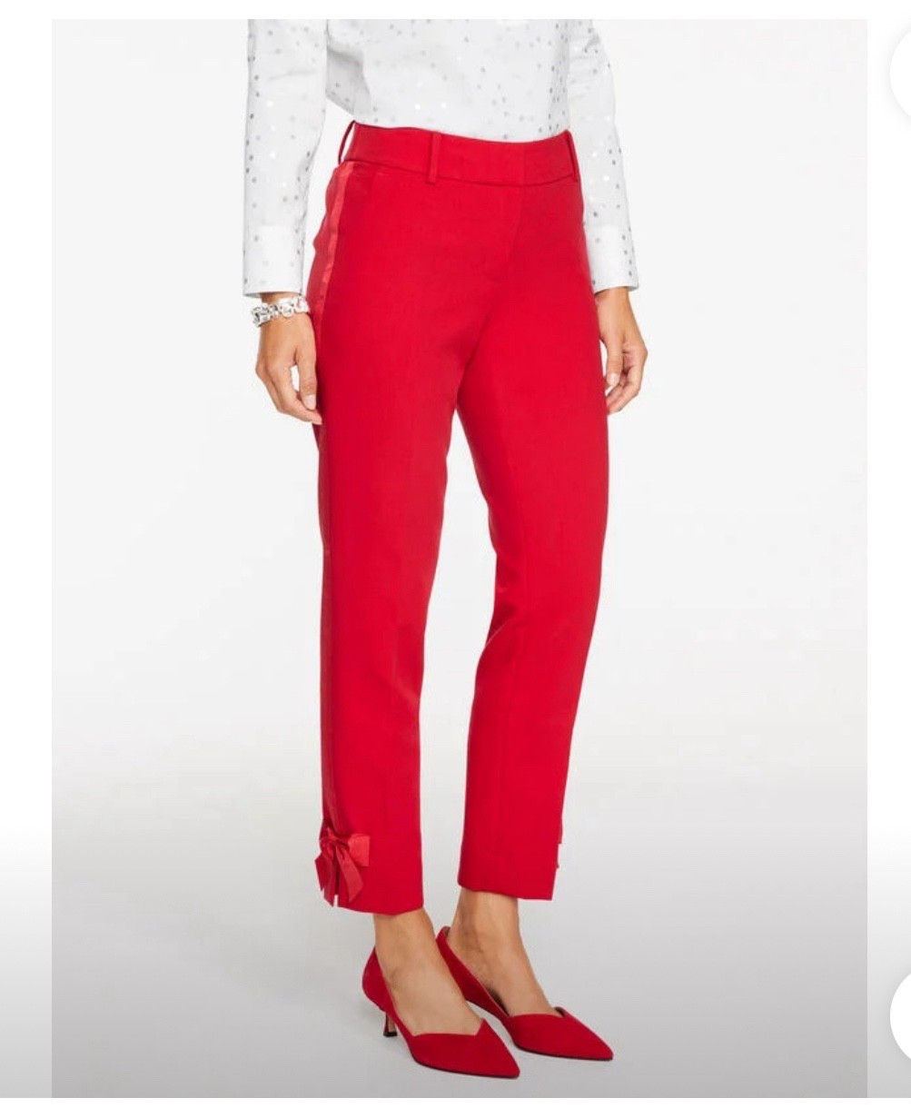 🎀 Red Bow Ankle Pants (Holiday Perfect!)

The cutest holiday pant moment!! These bright red ankle pants have the sweetest little bow detail at the hem 🎀 — they instantly feel festive without being over the top. The straight-leg fit is super flattering and the lightweight double cloth fabric gives them a polished look that works for the office, Christmas parties, church, brunch, cookie swaps, Santa photos… literally everything this season ❤️ Pair with a cozy sweater or a crisp blouse and heels for a dressed-up look, or flats for more casual days! 🎄✨

Sizing: come in Misses, Petite, Plus & Plus Petite.
Color: Red Pop ❤️
30% off in bag right now! 🎁

⸻


holiday outfit idea • Christmas outfit women • red ankle pants • festive outfit inspo • winter office outfit • dressy holiday look • straight leg cropped pants • Talbots holiday collection • classic preppy Christmas style • bow hem pants • red pop pants styling • timeless holiday fashion • feminine holiday outfit • party pant idea • holiday family photos outfit idea 🎀✨

#LTKFindsUnder100 #LTKSaleAlert #LTKHoliday
