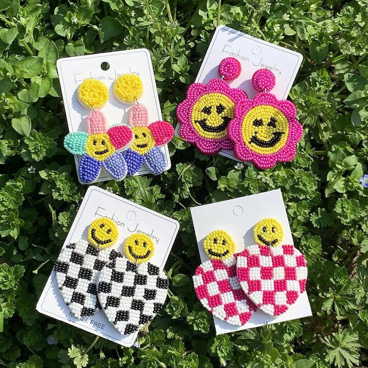European And American Summer New Arrival Colorful Flower Cute Cartoon Design Handmade Beaded Earr... | SHEIN