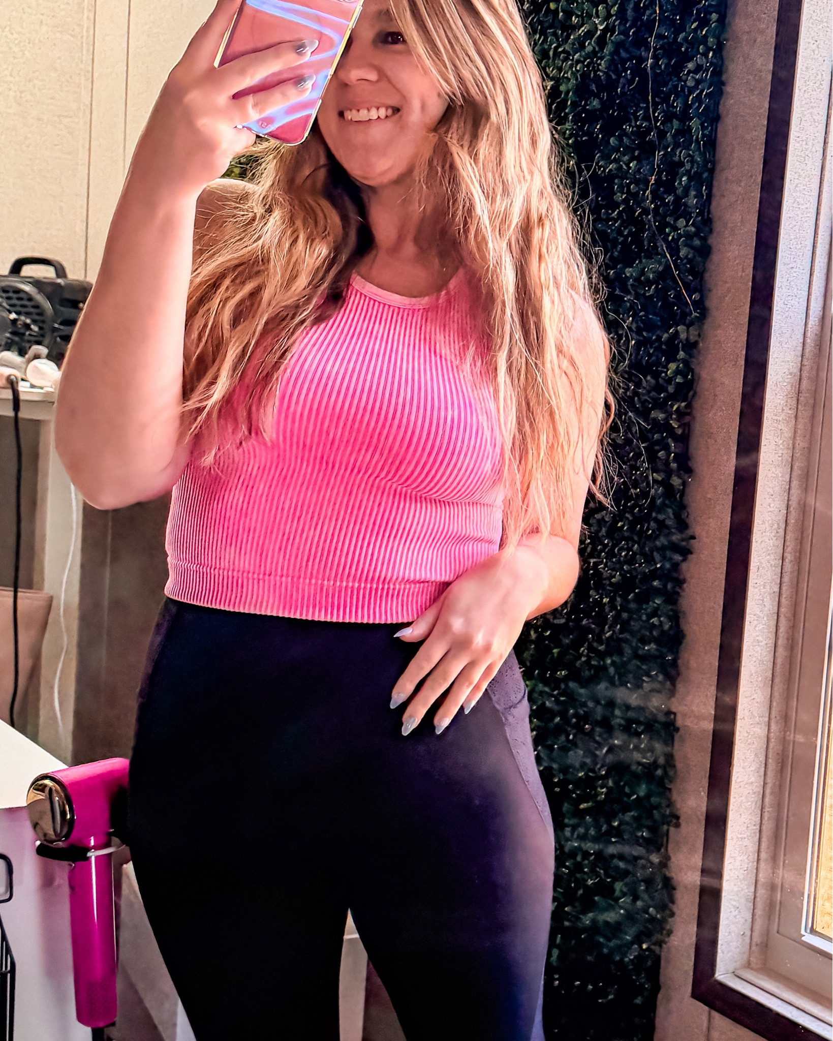 Halara leggings tummy control WIN! I’m 150lbs in a medium !

#LTKmomlife #LTKfitnessgoals #LTKootd