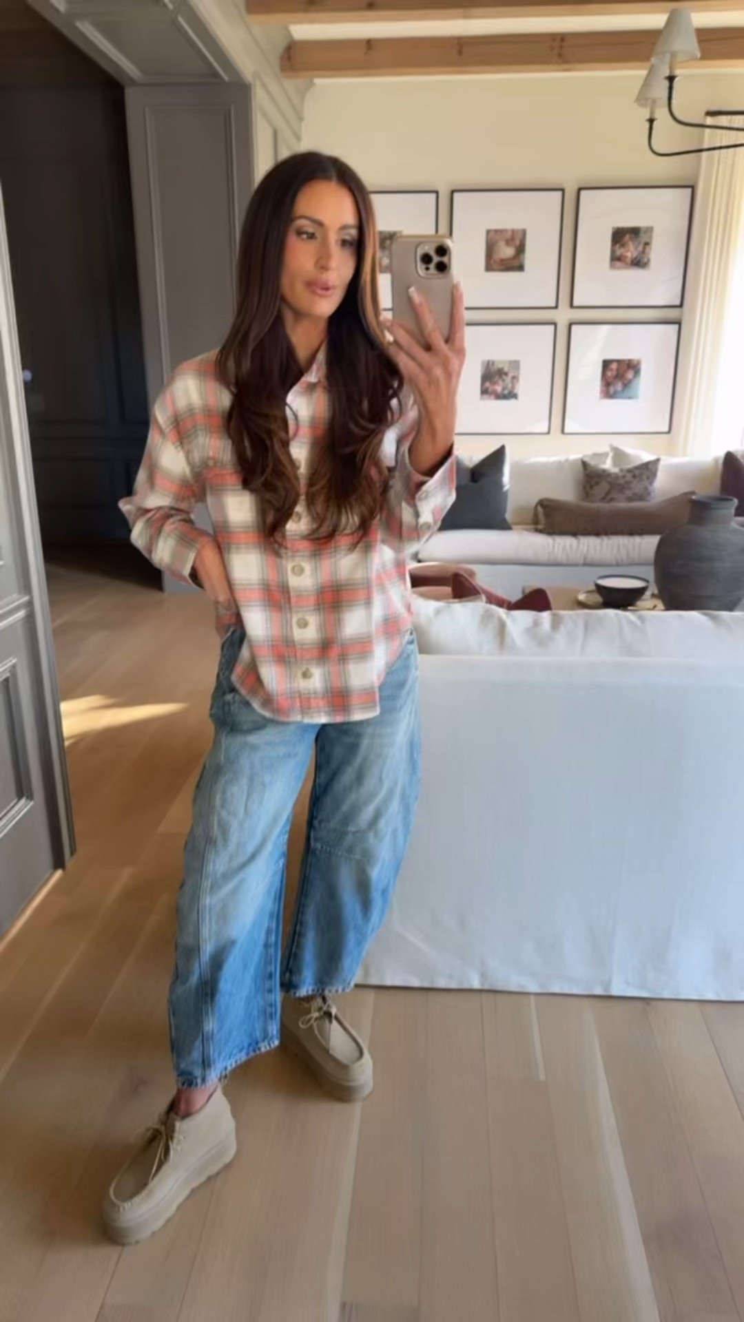 Fall outfit, flannel, barrel jeans

#LTKFindsUnder50 #LTKSaleAlert #LTKootd
